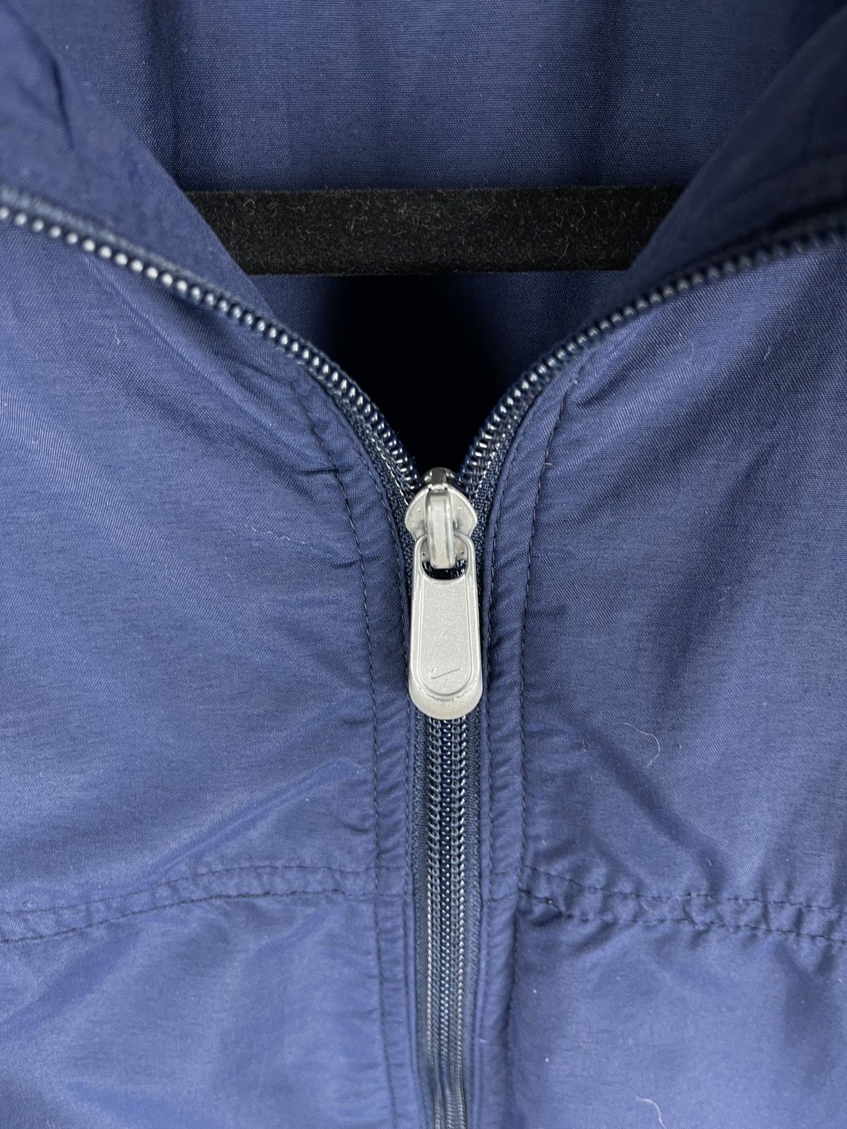 Nike Nike vintage y2k blue centre back logo track top jacket Size US M / EU 48-50 / 2 - 8 Thumbnail