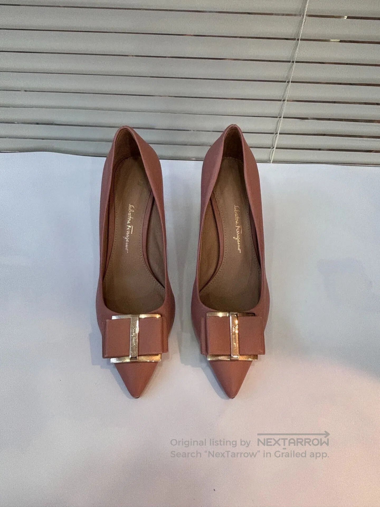 Salvatore Ferragamo Ferragamo Lobster Pink Bow Heels. Size US 5 / IT 35 - 3 Thumbnail