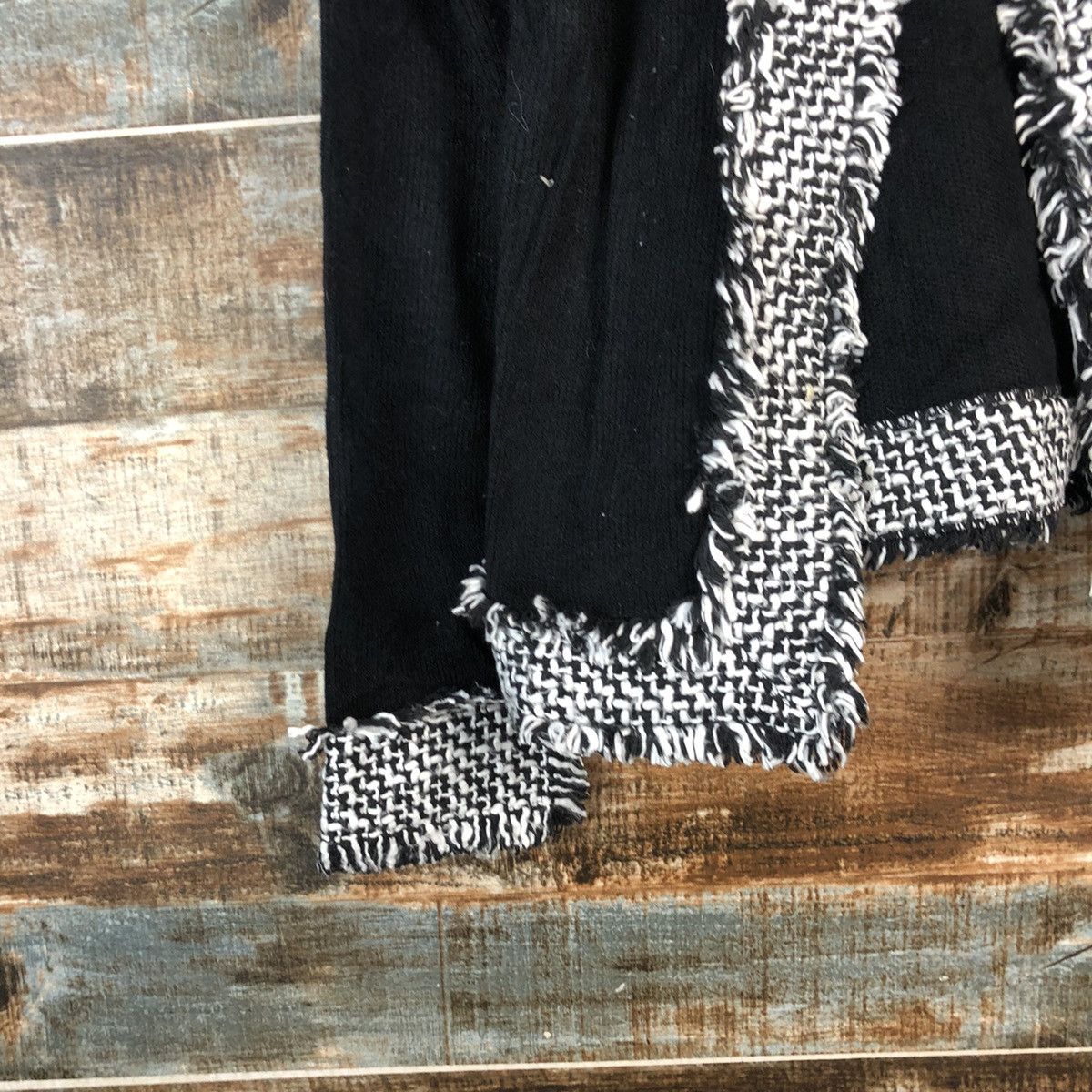 DL Coup De Poing Black Cardigan Knitwear #C578
