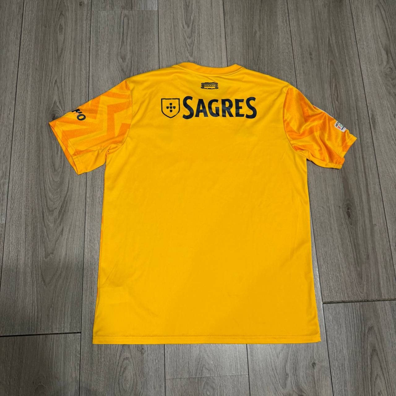 Adidas Adidas Benfica Football T-shirt Short Sleeve Yellow Size US M / EU 48-50 / 2 - 6 Thumbnail