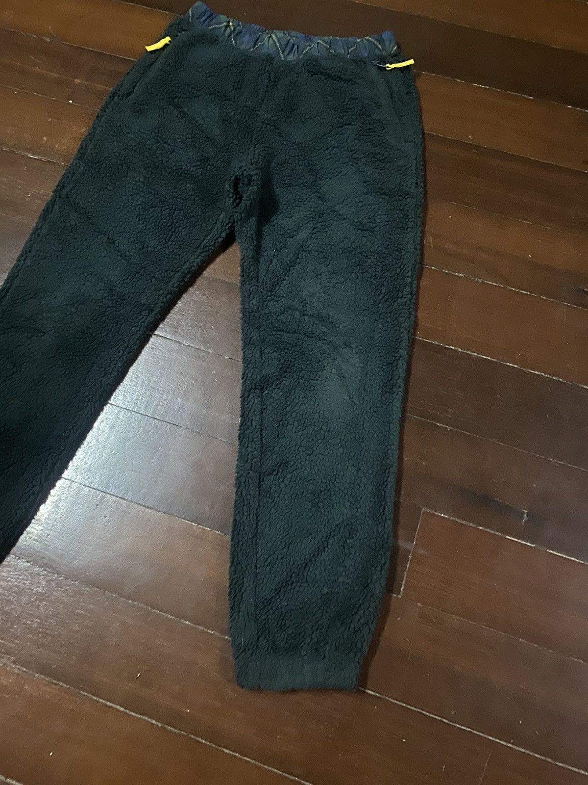 JW Anderson × Nigo × Uniqlo Crazy Baggy J.W Anderson x Uniqlo Fleece Hip Hop Pants Size US 31 - 5 Thumbnail