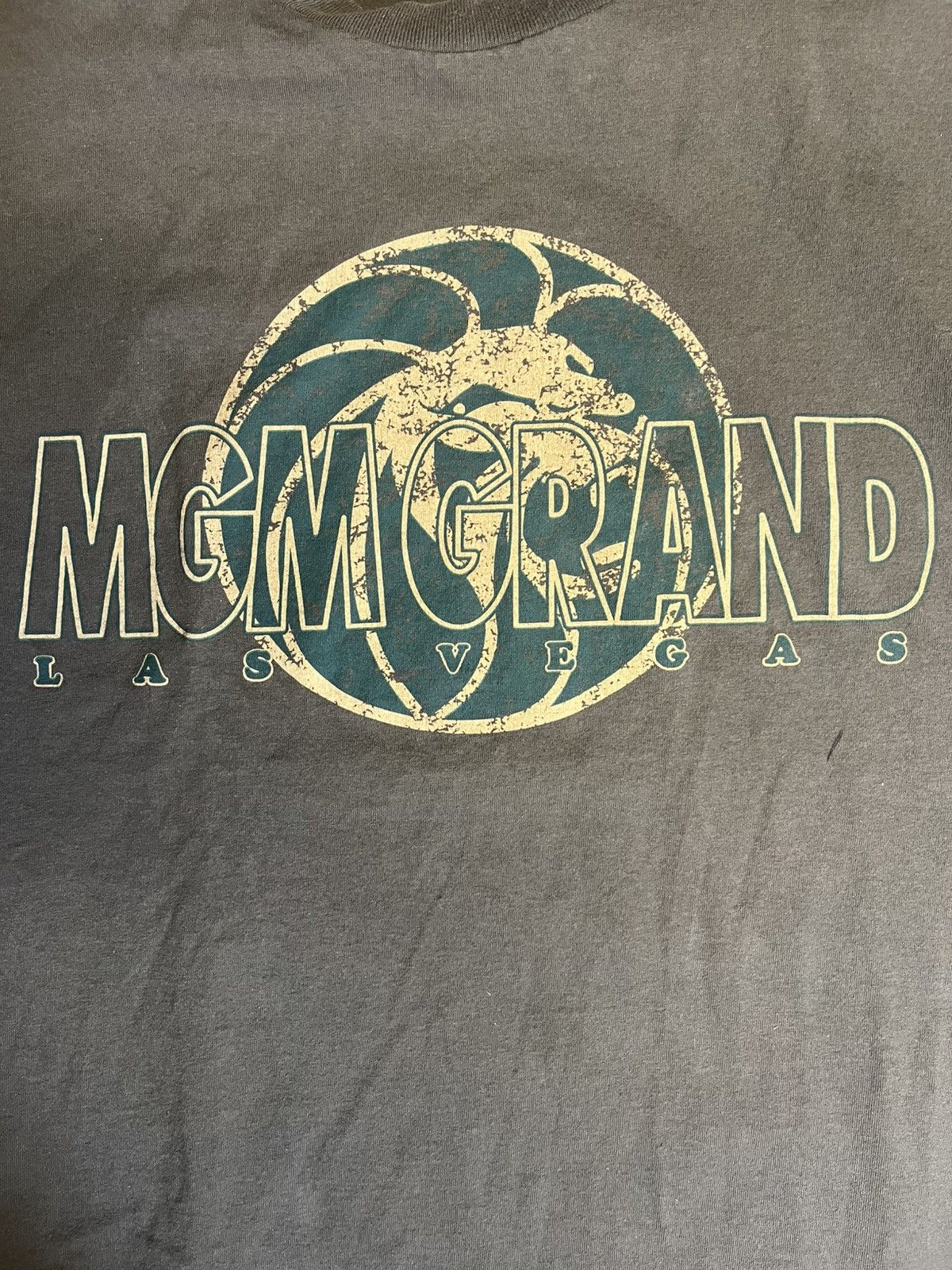 Other Vintage 1993 MGM Grand Las Vegas Tee Sz L Size US L / EU 52-54 / 3 - 2 Thumbnail