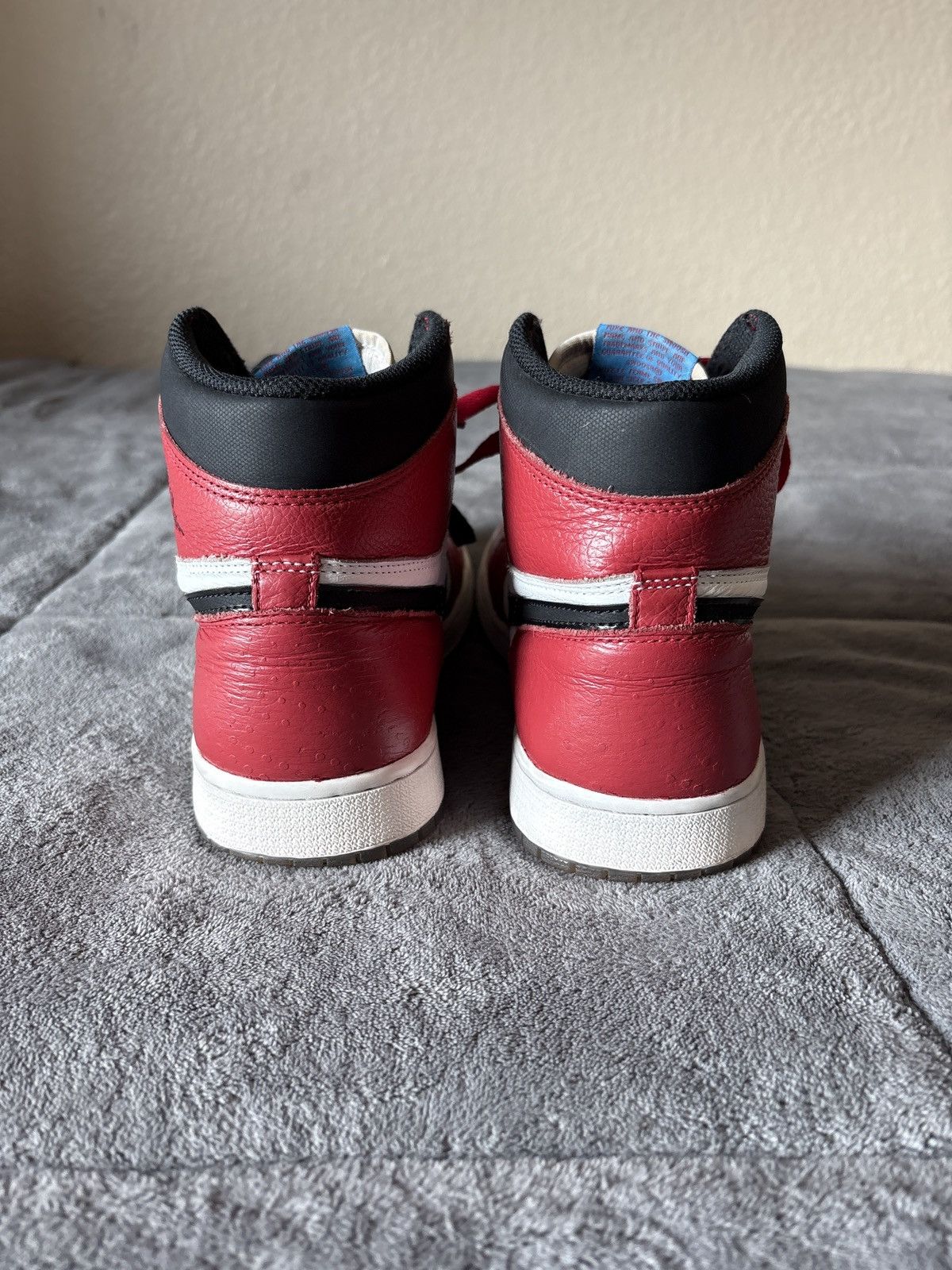Jordan Brand Nike Air Jordan 1 Retro High OG ‘Spider Man’ Origin Story Size US 9.5 / EU 42-43 - 5 Thumbnail