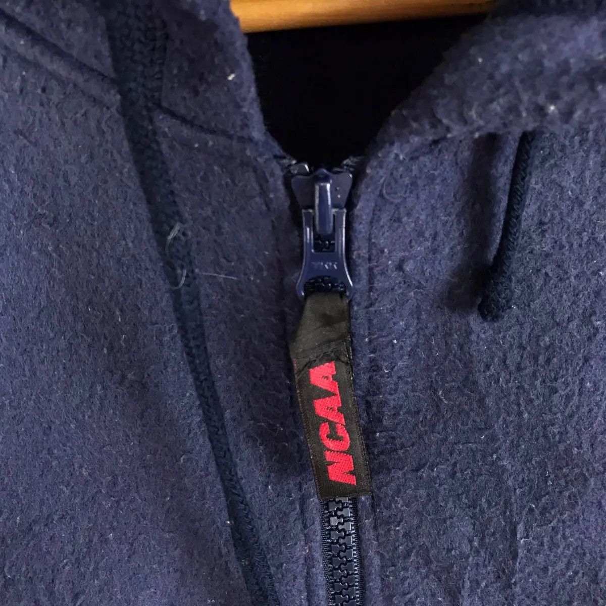 NCAA × Vintage Vtg NCAA COLLEGIATE Snowboarding Air Ride Hoodie Sweatshirt Size US L / EU 52-54 / 3 - 5 Thumbnail