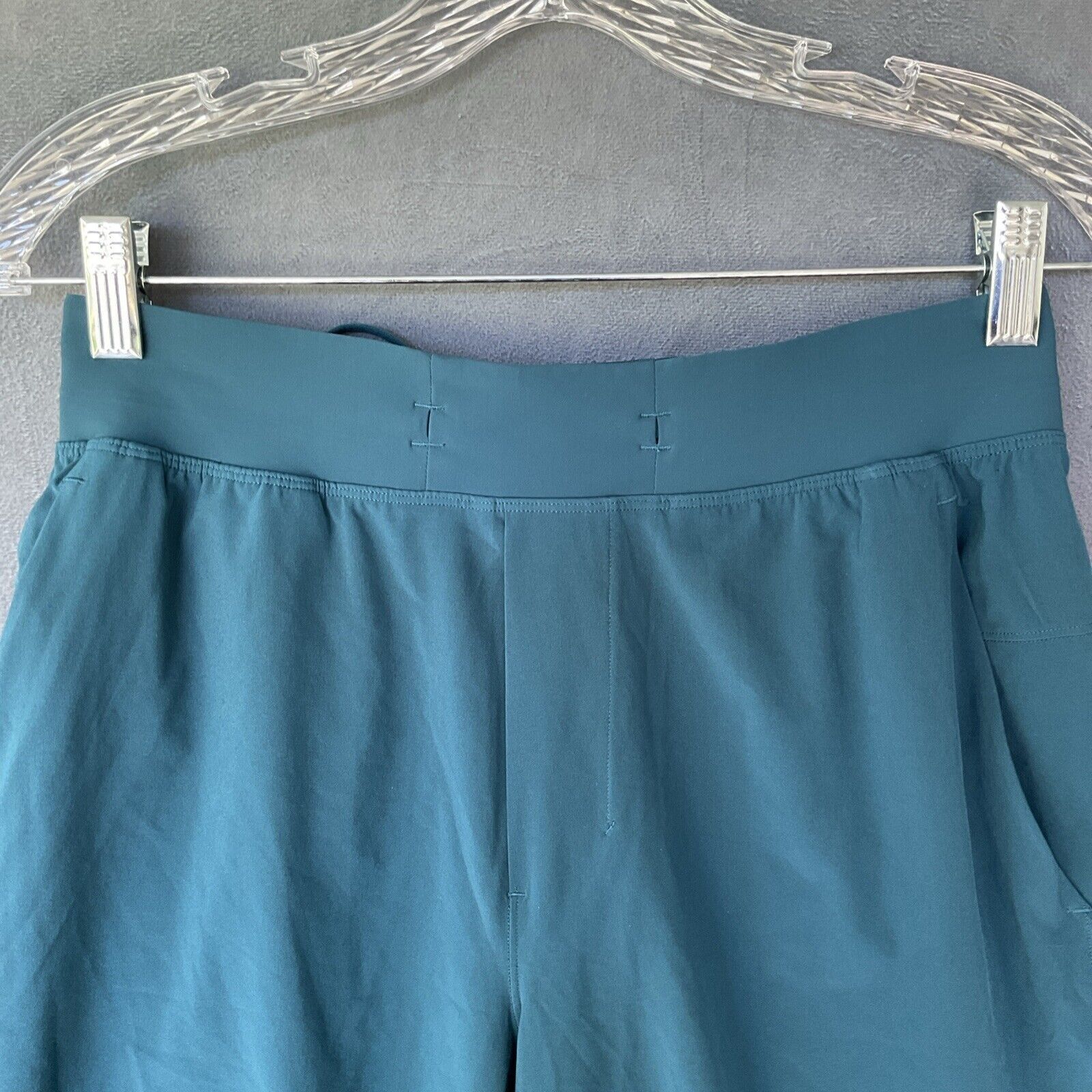 Lululemon Lululemon Men's Shorts Size Small Pull On Athletica Light Size US 27 - 2 Thumbnail