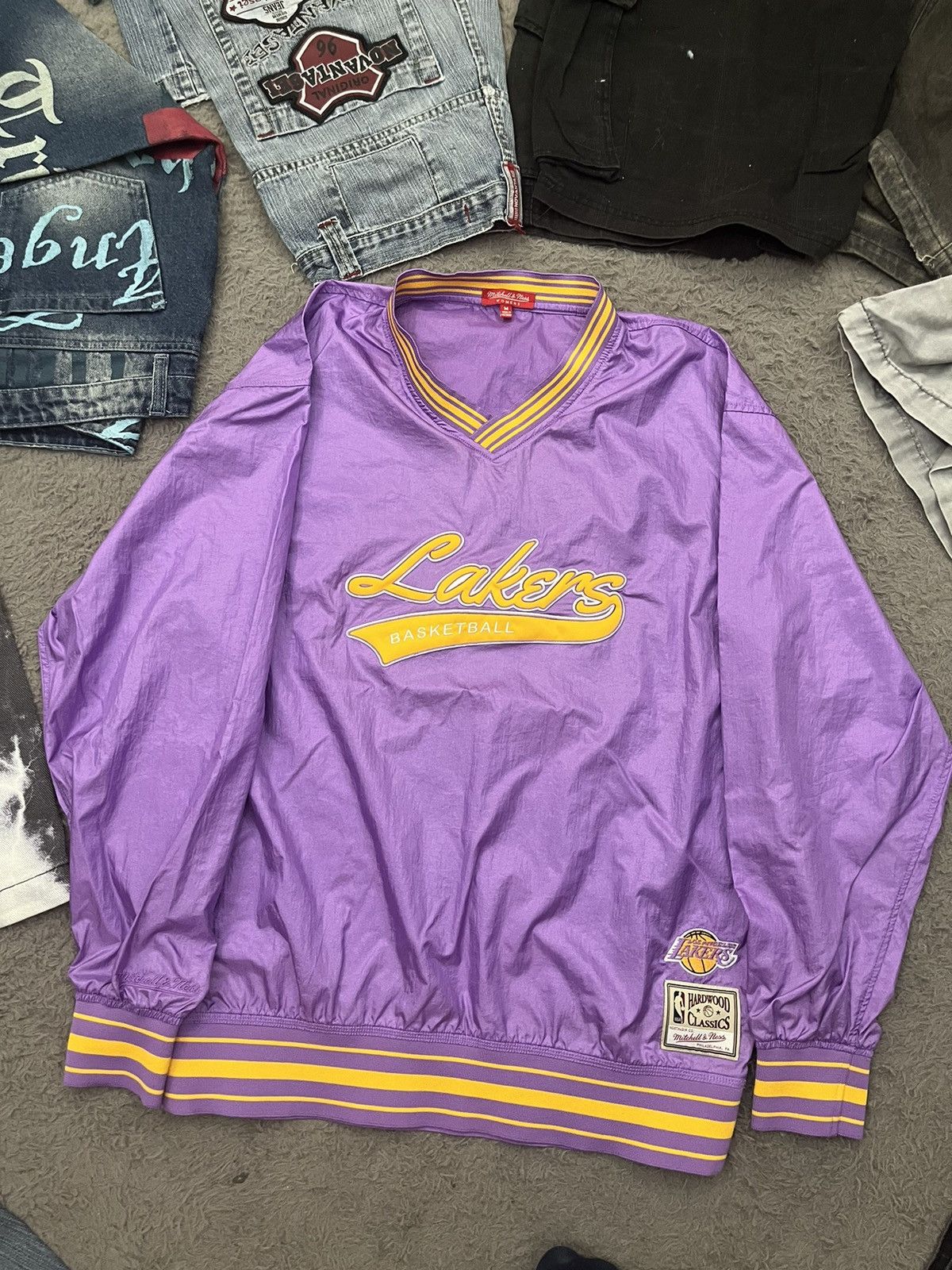 NBA × Vintage Jersey Lakers NBA Basketball 🏀 Vintage 90s athlete gym USA🇺🇸 Size L / US 10 / IT 46 - 4 Thumbnail