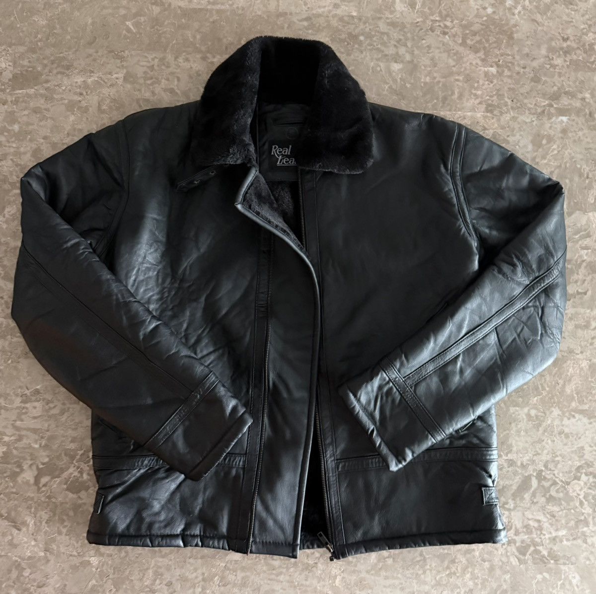 Vintage Vintage Leather Sherpa B3 Flight Bomber Jacket Size US S / EU 44-46 / 1 - 1 Thumbnail