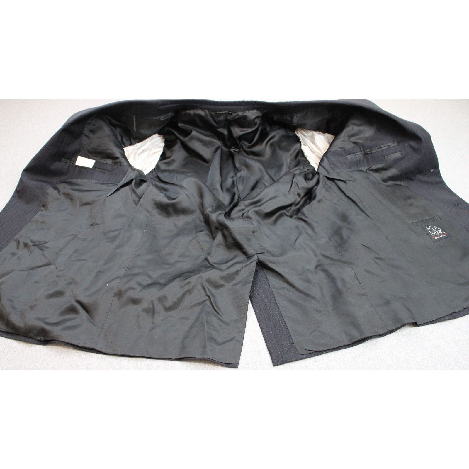 Jos. A. Bank Jos A Bank Blazer Men Size 46R Navy Blue Pinstriped 2 Button Size 46R - 4 Thumbnail