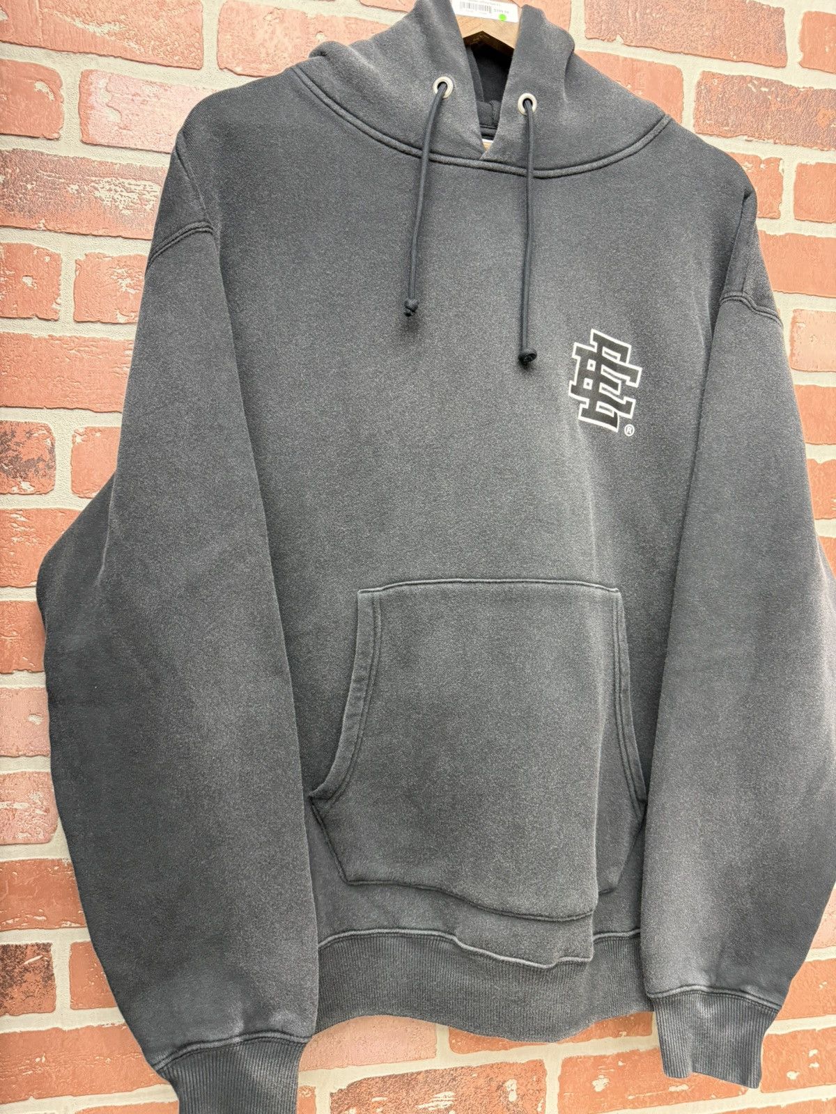 Eric Emanuel Size XL - Eric Emmanuel EE Basic Hoodie Washed Black Size US XL / EU 56 / 4 - 2 Thumbnail