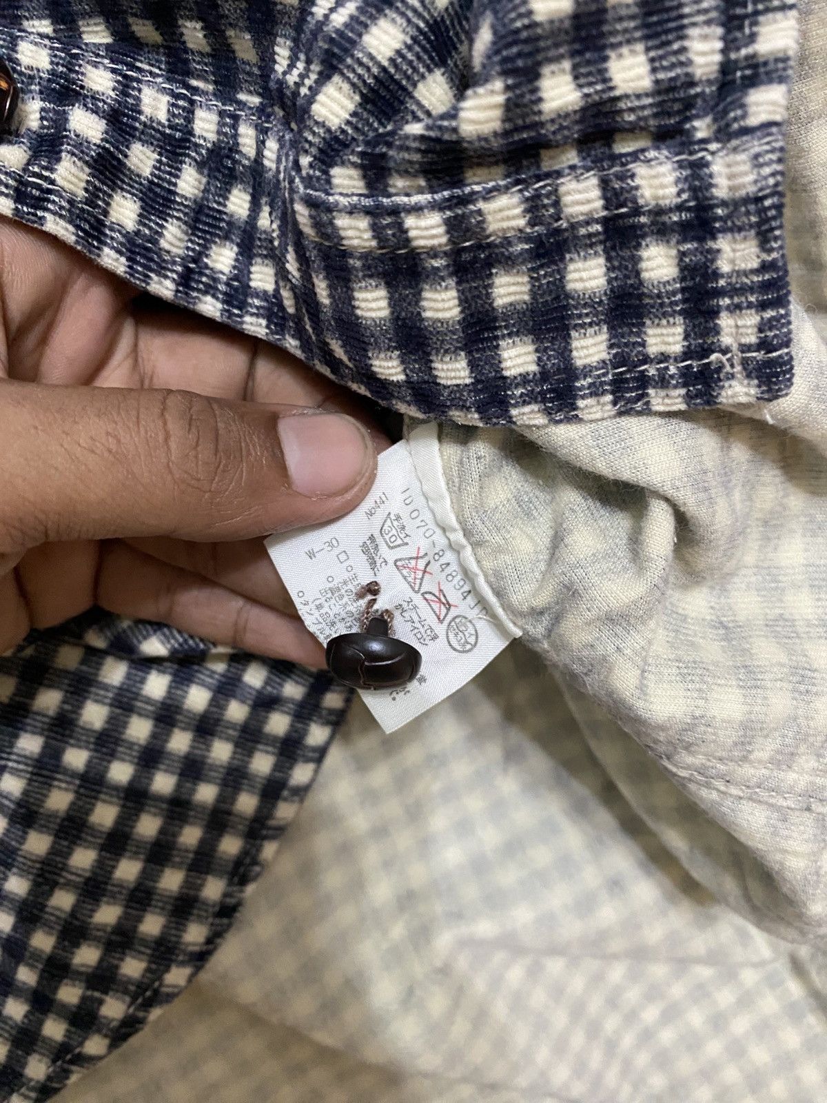 Takeo Kikuchi Takeo kikuchi wool two pocket shirt buttom up very rare Size US L / EU 52-54 / 3 - 9 Thumbnail