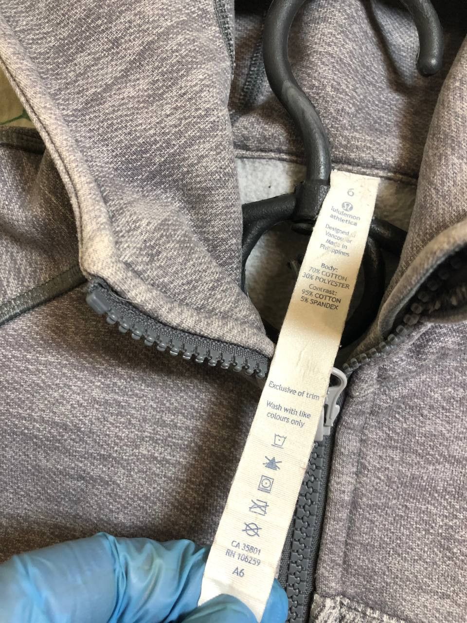 Lululemon Lululemon Gray & Black Scuba Full Zip Hooded Hoodie Size M / US 6-8 / IT 42-44 - 2 Thumbnail