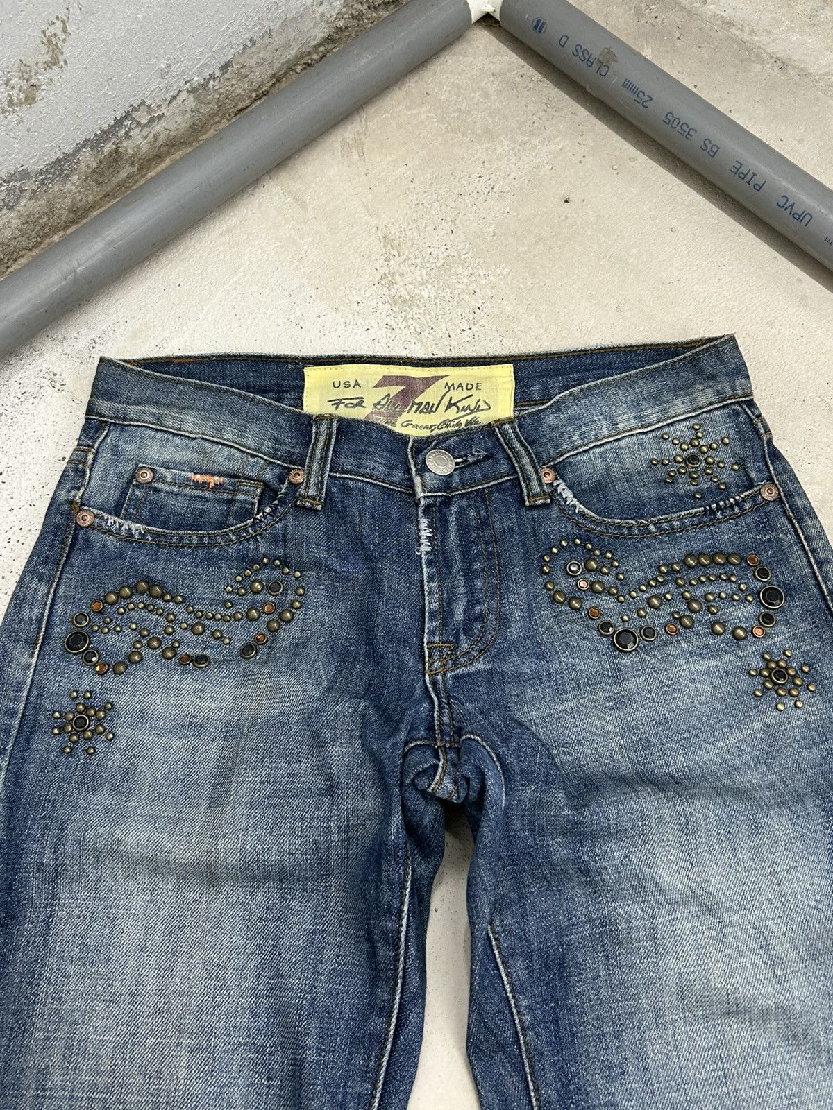 Japanese Brand × Le Grande Bleu (L.G.B.) Man Seven of Kind USA Made Washed Blue Embellishment Pocket Size US 29 - 4 Thumbnail