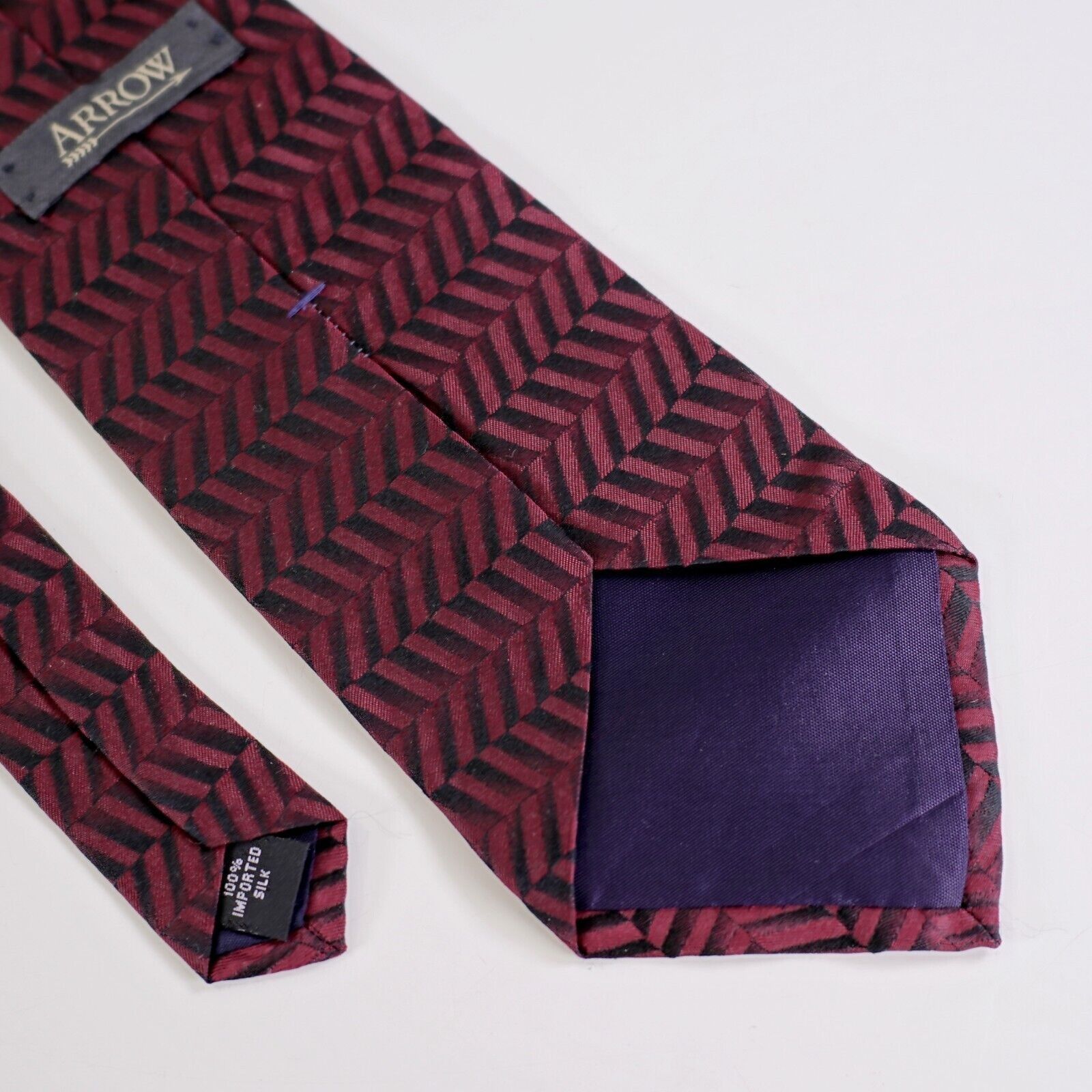 Arrow Arrow Maroon Red Geometric Herringbone Short Wide Woven Silk Size ONE SIZE - 5 Thumbnail