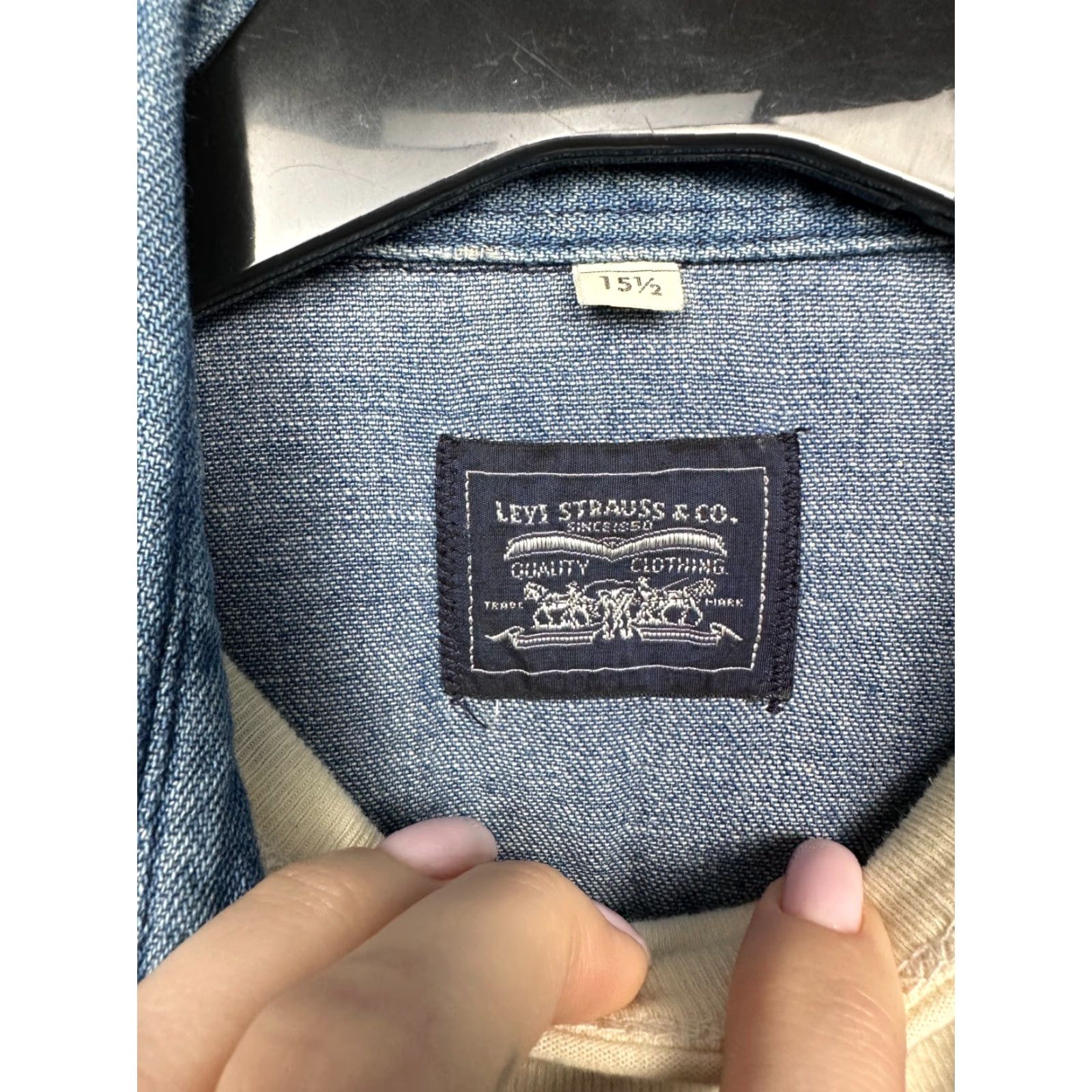 Levi's Levi's 90s Vintage Mens Denim Shirt Orange Tab Size S Shirt Mens Denim Blue 90s Size US S / EU 44-46 / 1 - 4 Thumbnail