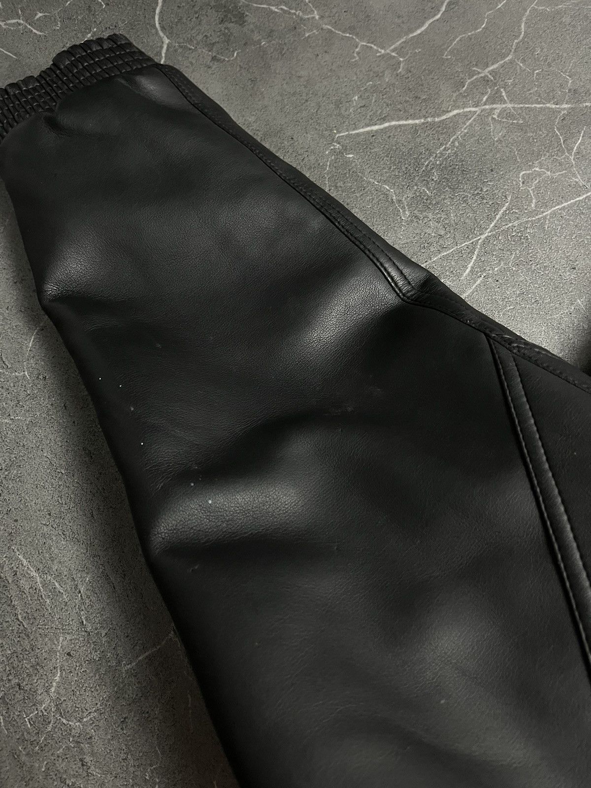 Leather Leather jacket italy style 90’s vintage Size US XL / EU 56 / 4 - 10 Thumbnail