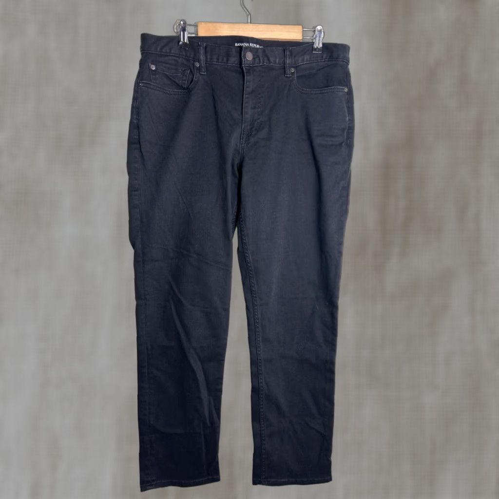 Banana Republic VINTAGE Banana Republic Traveler Jeans Black Slim Fit 38x30 Men Jeans Slim Straight 90s? Size US 36 / EU 52 - 1 Thumbnail