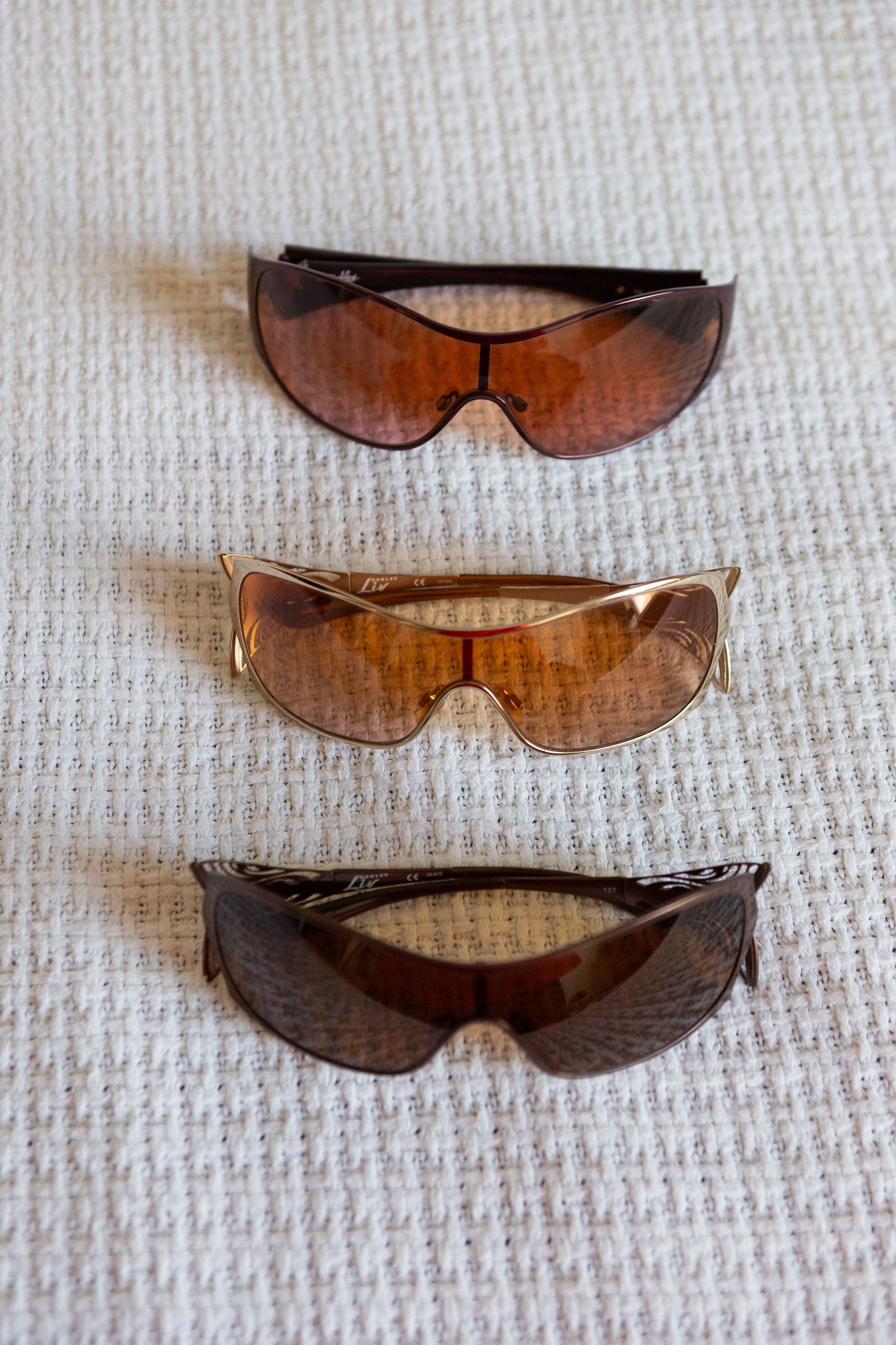 Oakley Y2K Oakley Wrap Around Vintage Sunglasses PURPLE Size ONE SIZE - 3 Thumbnail