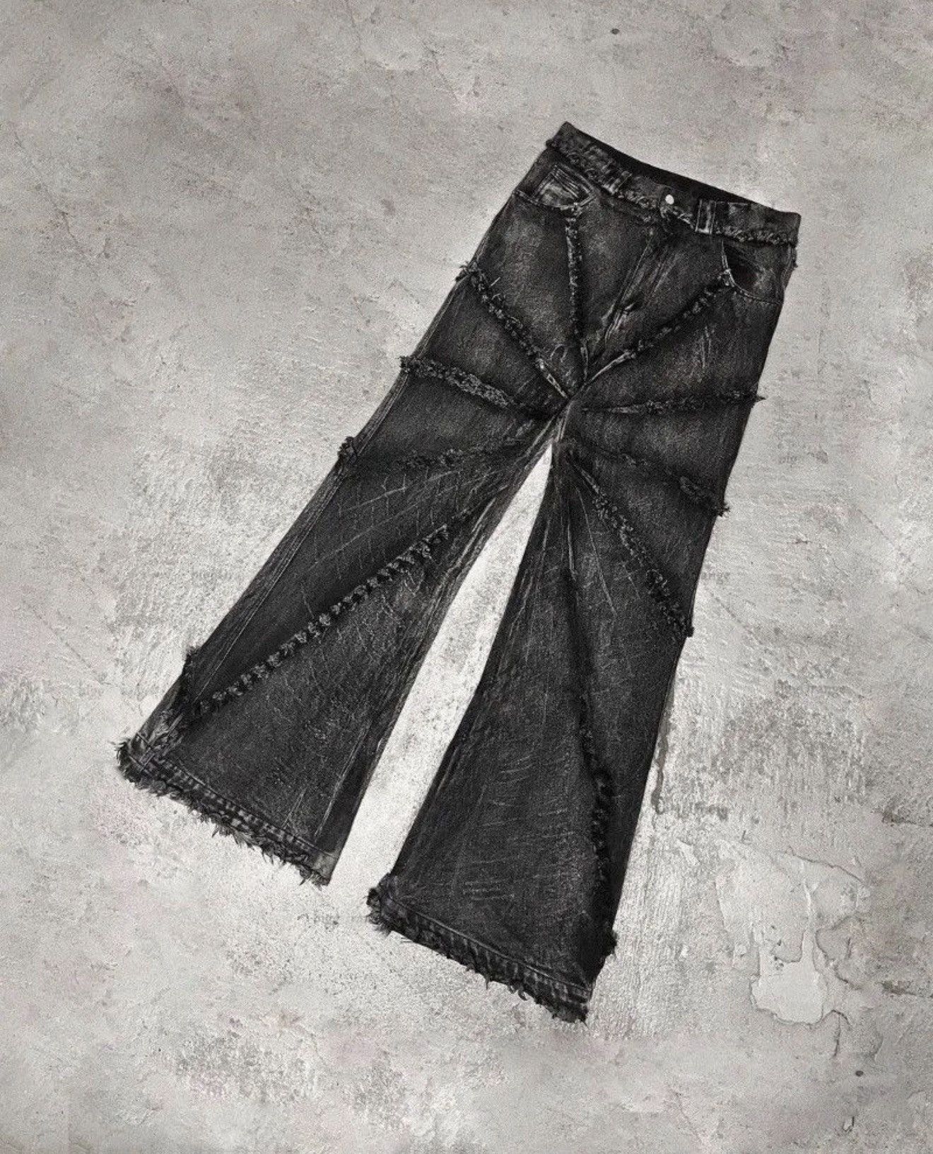 Other Raw Edge Baggy Distressed Denim Size US 30 / EU 46 - 1 Thumbnail