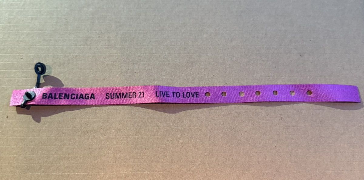 Balenciaga S/S21 Live to Love Bracelet *Rare* Size ONE SIZE - 4 Thumbnail