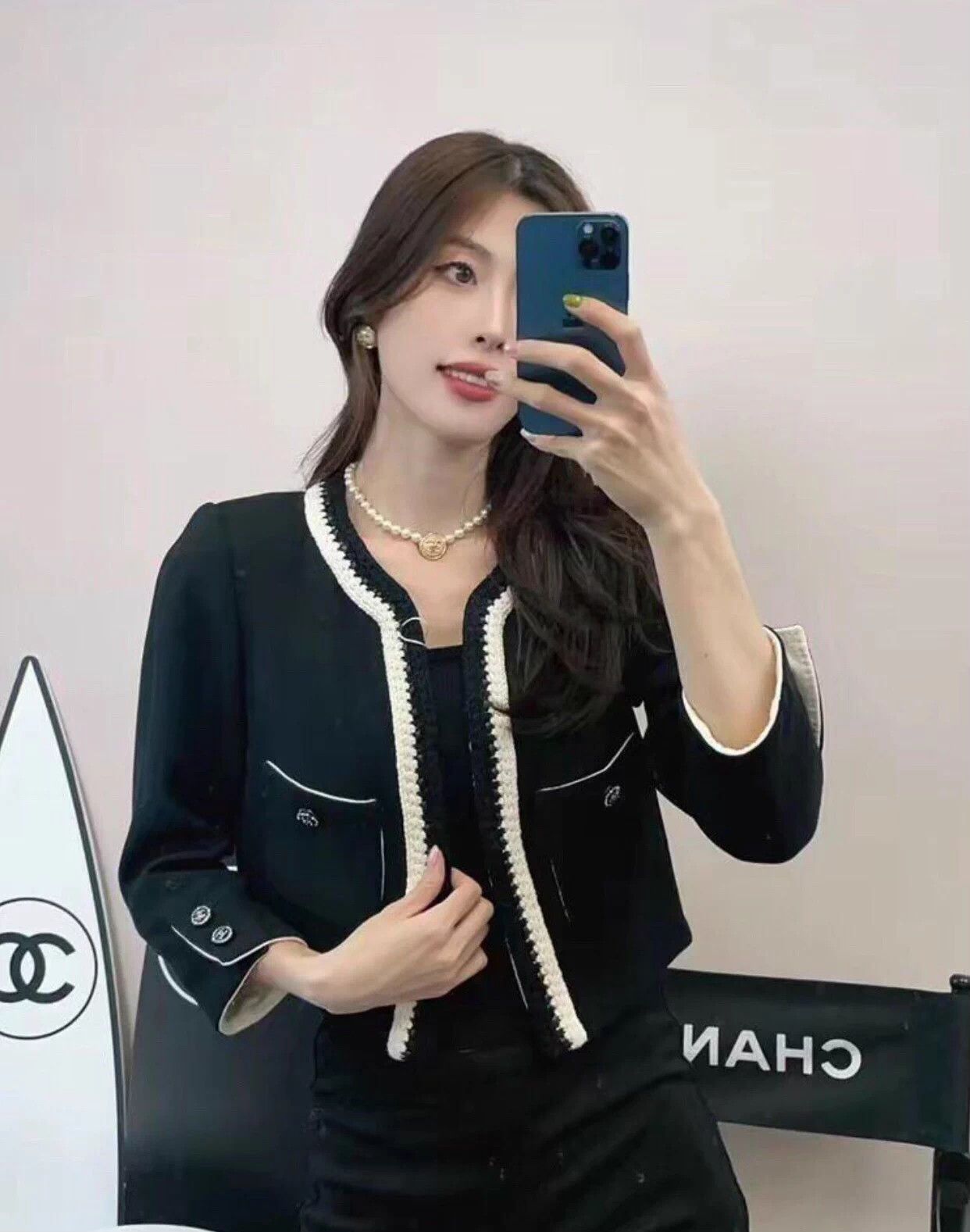 Chanel Chanel Resort Women's 40 Crystal CC Black Knit Jacket Size M / US 6-8 / IT 42-44 - 2 Thumbnail