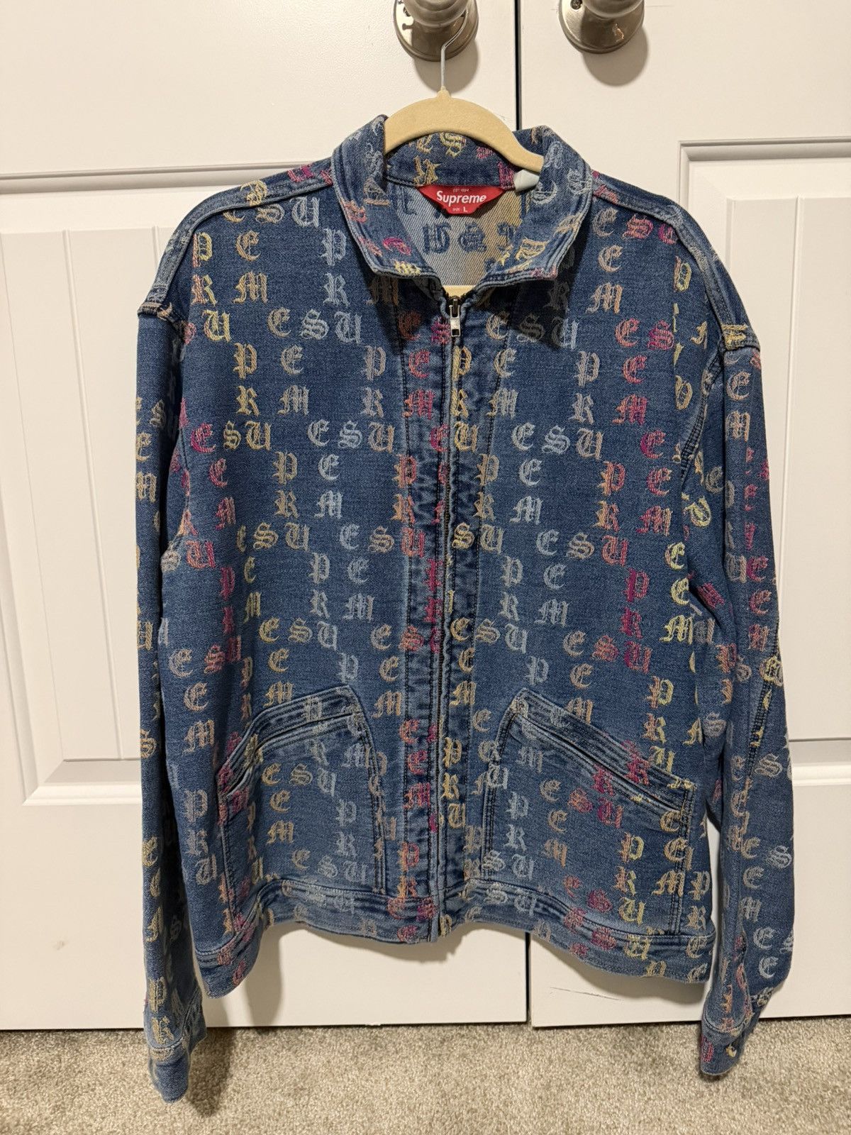 Supreme 🚨 Supreme Gradient Jacquard Denim Work Jacket – Blue (SS22)🚨 Size US L / EU 52-54 / 3 - 8 Thumbnail