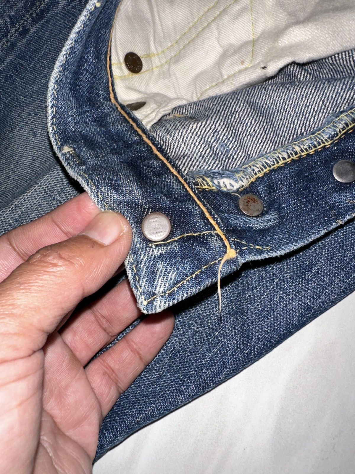 Levi's SOLD SOLD SOLD!! Vintage Levis big e 501 hidden rivet 1950’s Size US 31 - 9 Thumbnail