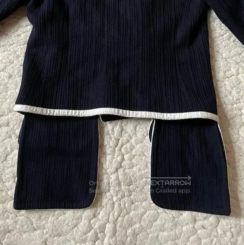 Chanel Chanel Black Women's Jacket with White Trim . Size M / US 6-8 / IT 42-44 - 6 Thumbnail