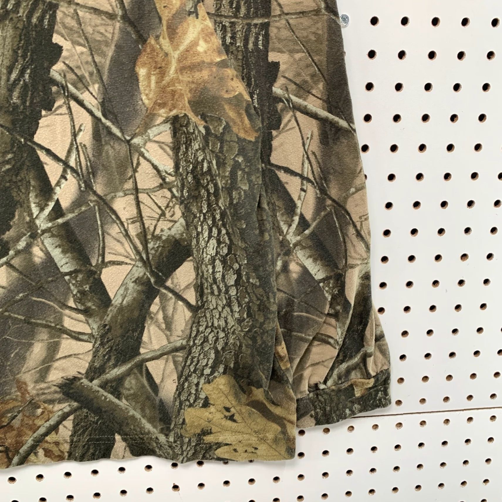 Vintage Outback Outfitters Camouflage Shirt Mens XL Long Sleeve Outdoor Reat Tree Beige Cotton Crew Neck T-Shirt Mens Camouflage Shirt Size US XL / EU 56 / 4 - 7 Thumbnail