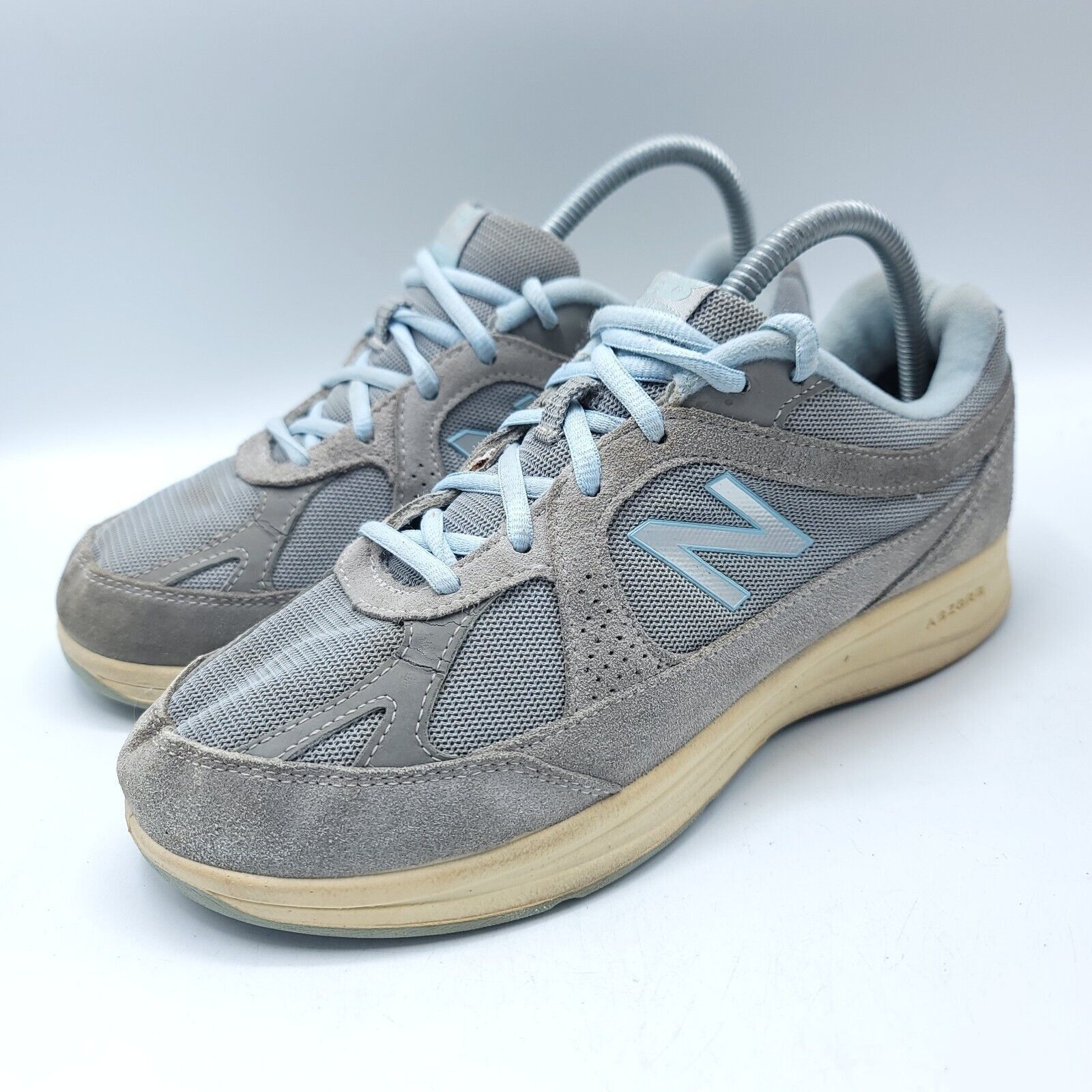 New Balance New Balance 877 Shoe Womens Size 8.5 Gray Blue White Size US 8.5 / IT 38.5 - 1 Thumbnail