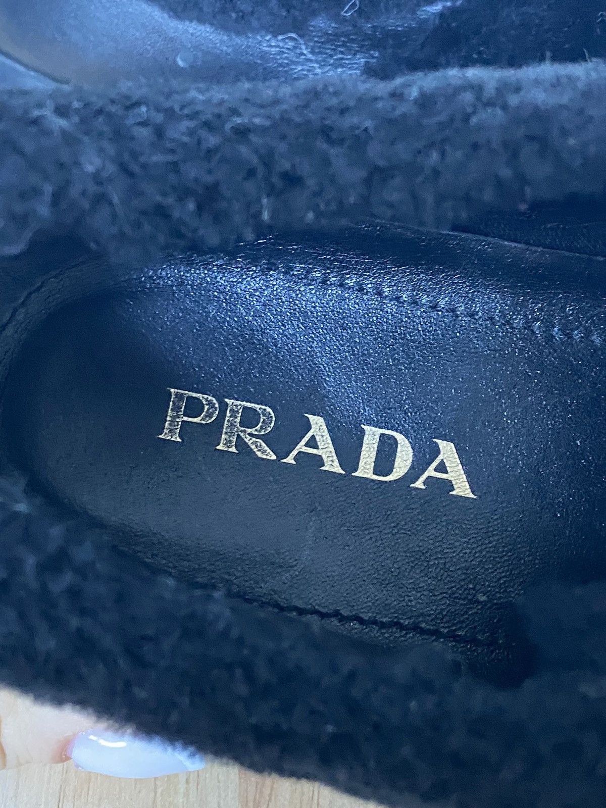 Prada Prada Low Top Leather Faux Fur Slip On sneakers Size US 8.5 / IT 38.5 - 5 Thumbnail