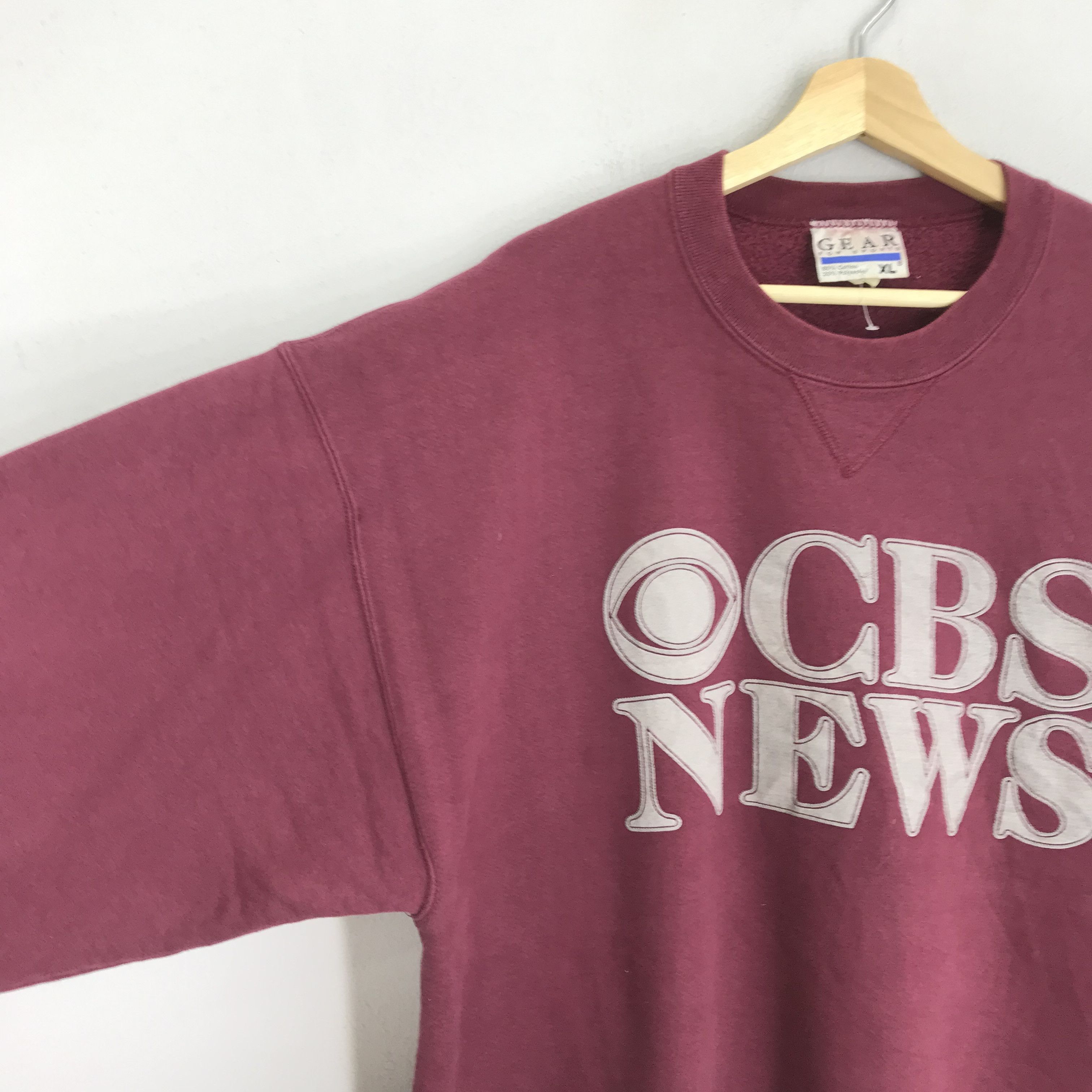 Vintage Vintage 90's CBS News Maroon Sweatshirt - 441 Size US XL / EU 56 / 4 - 4 Thumbnail