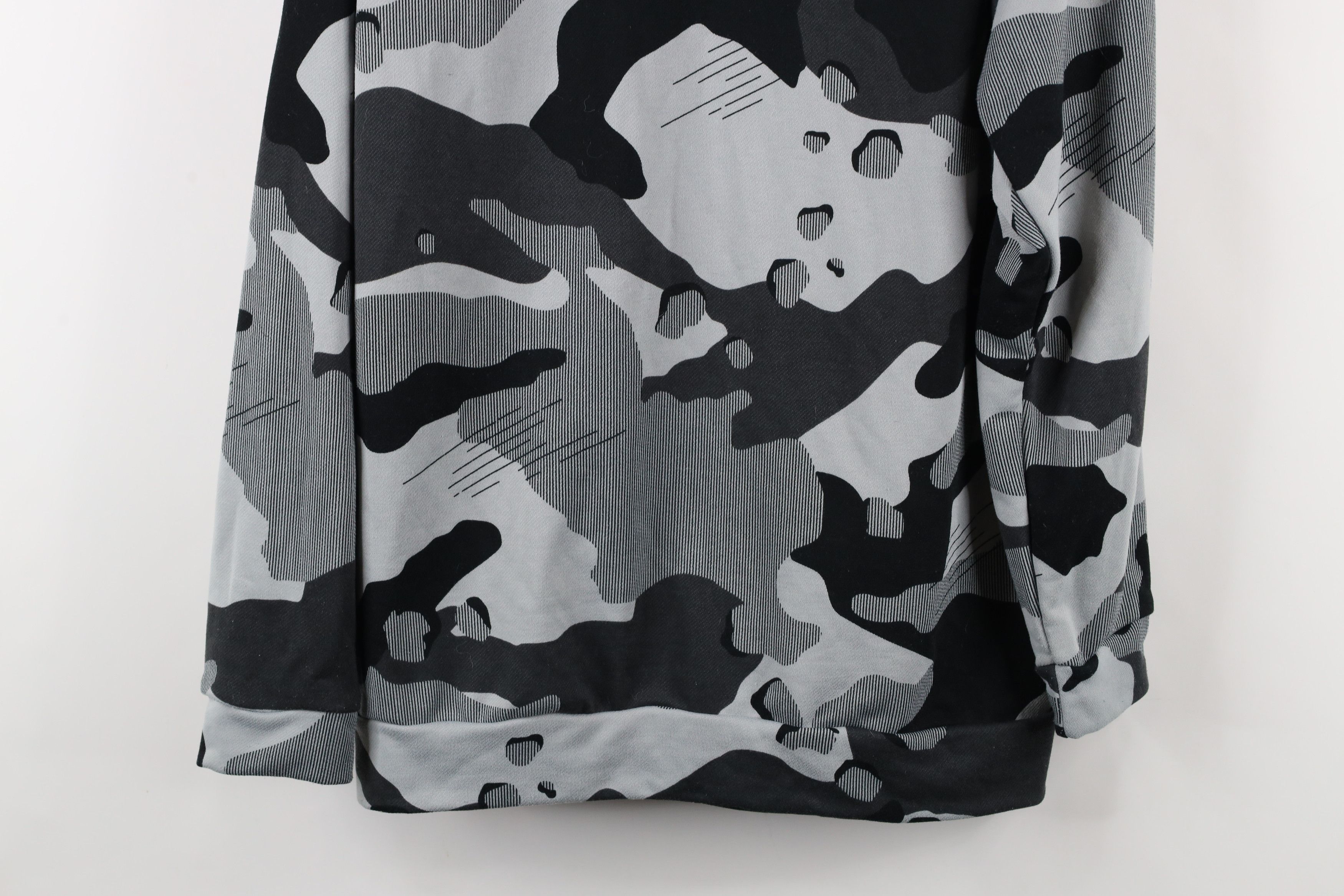 Nike × Vintage Vintage Y2K Nike Sportswear Camouflage Full Zip Hoodie Size US L / EU 52-54 / 3 - 15 Thumbnail