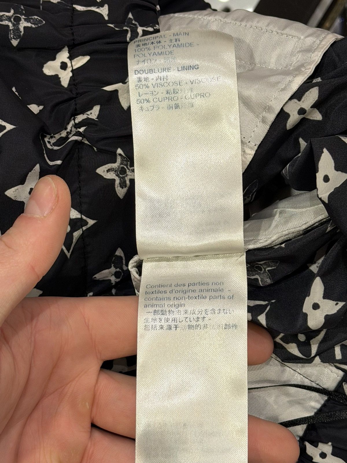 Louis Vuitton Louis Vuitton Monogram Nylon Pants - Black/White Size US 26 / EU 42 - 6 Thumbnail