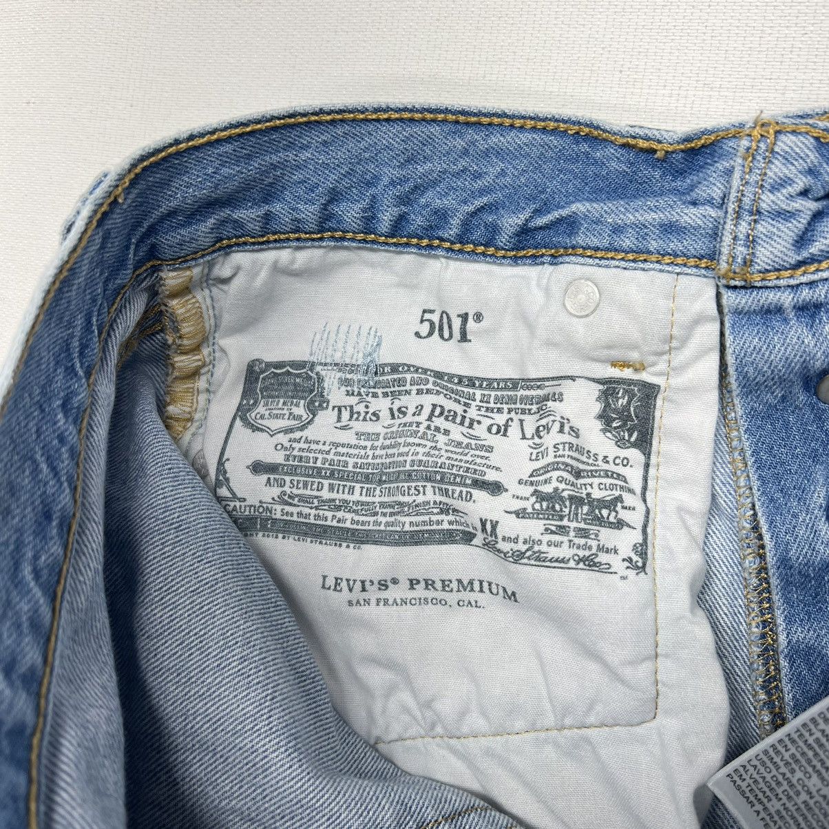 Levi's Levis Premium Jeans Blue 501 Straight Original Denim Ripped Size 25" / US 0 / IT 36 - 13 Thumbnail