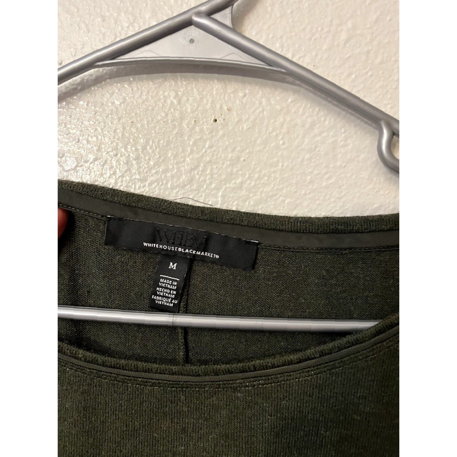 White House Black Market White House Black Market Shirt Womens Medium Green Pullover Knit Stretch Long Sleeve Crew Neck Size L / US 10 / IT 46 - 3 Thumbnail