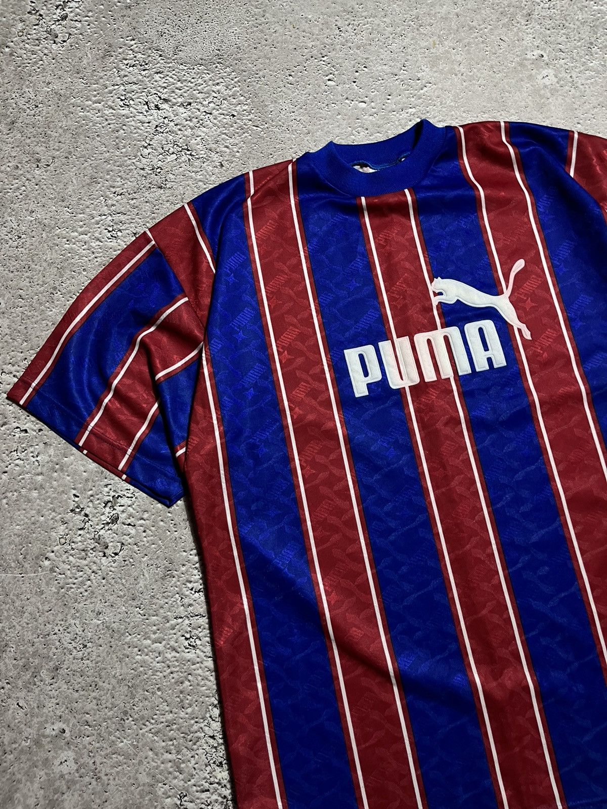Puma × Vintage Vintage Puma Made in UK Soccer Football Jersey T Shirt Size US M / EU 48-50 / 2 - 3 Thumbnail