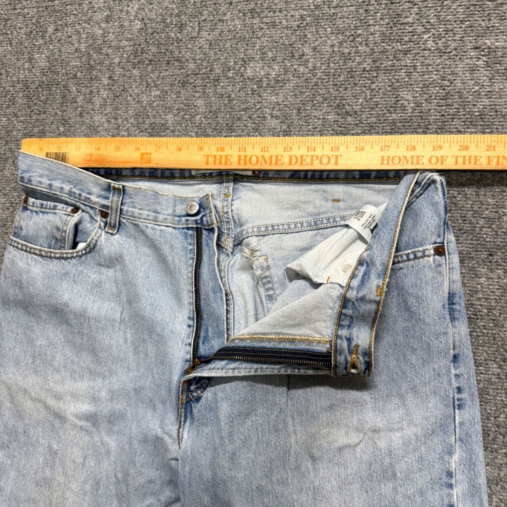 Levi's VINTAGE Levi's 560 Jeans Bootcut Men 38x32 Cotton Light Wash Distressed Blue 90s Mens Size US 38 / EU 54 - 5 Thumbnail