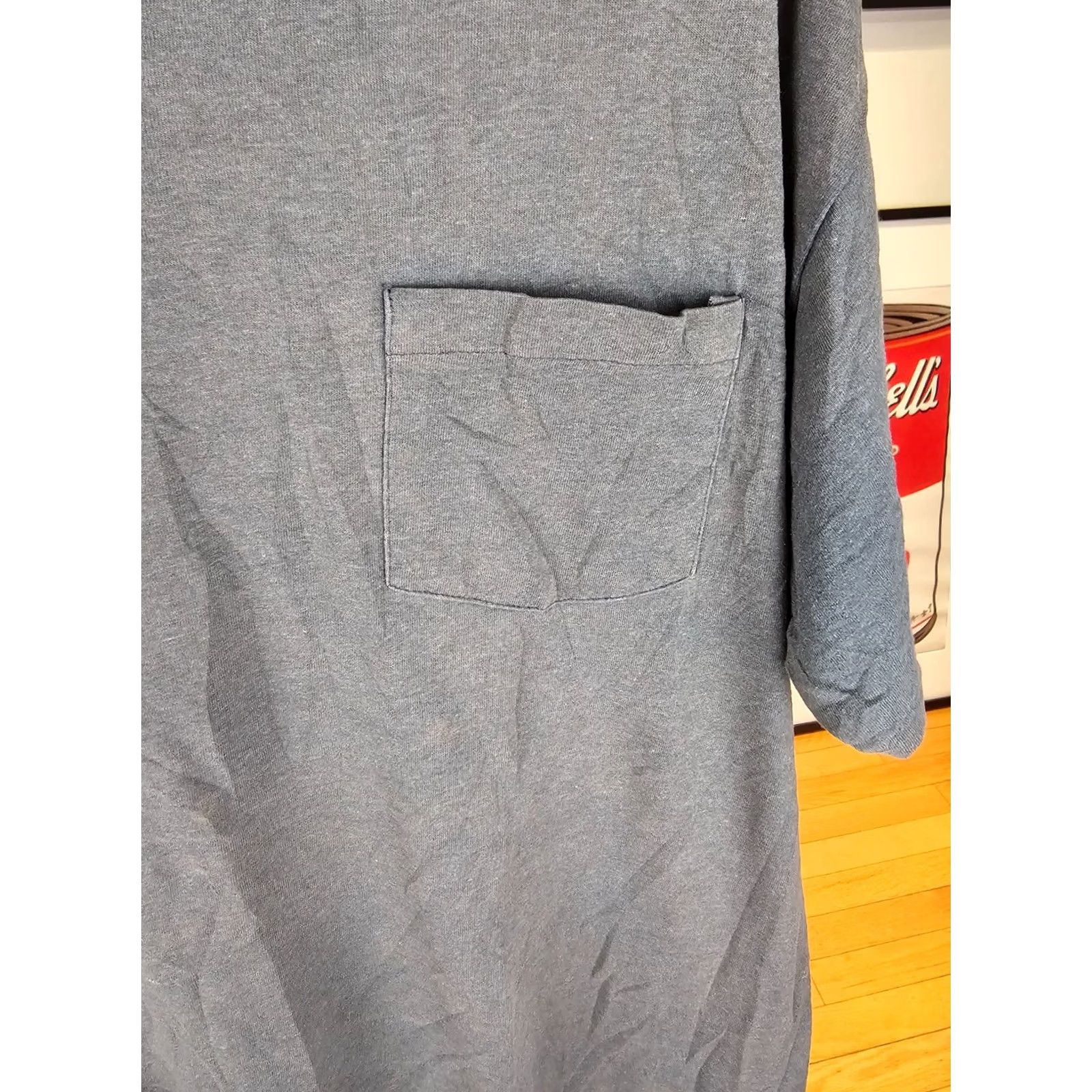 Hanes VINTGAE 90' HANES GRADIENT SUN FADED ONE POCKET SINGLE STITCH T-SHIRT XL BLACK Mens T-Shirt XS? Size US XL / EU 56 / 4 - 2 Thumbnail