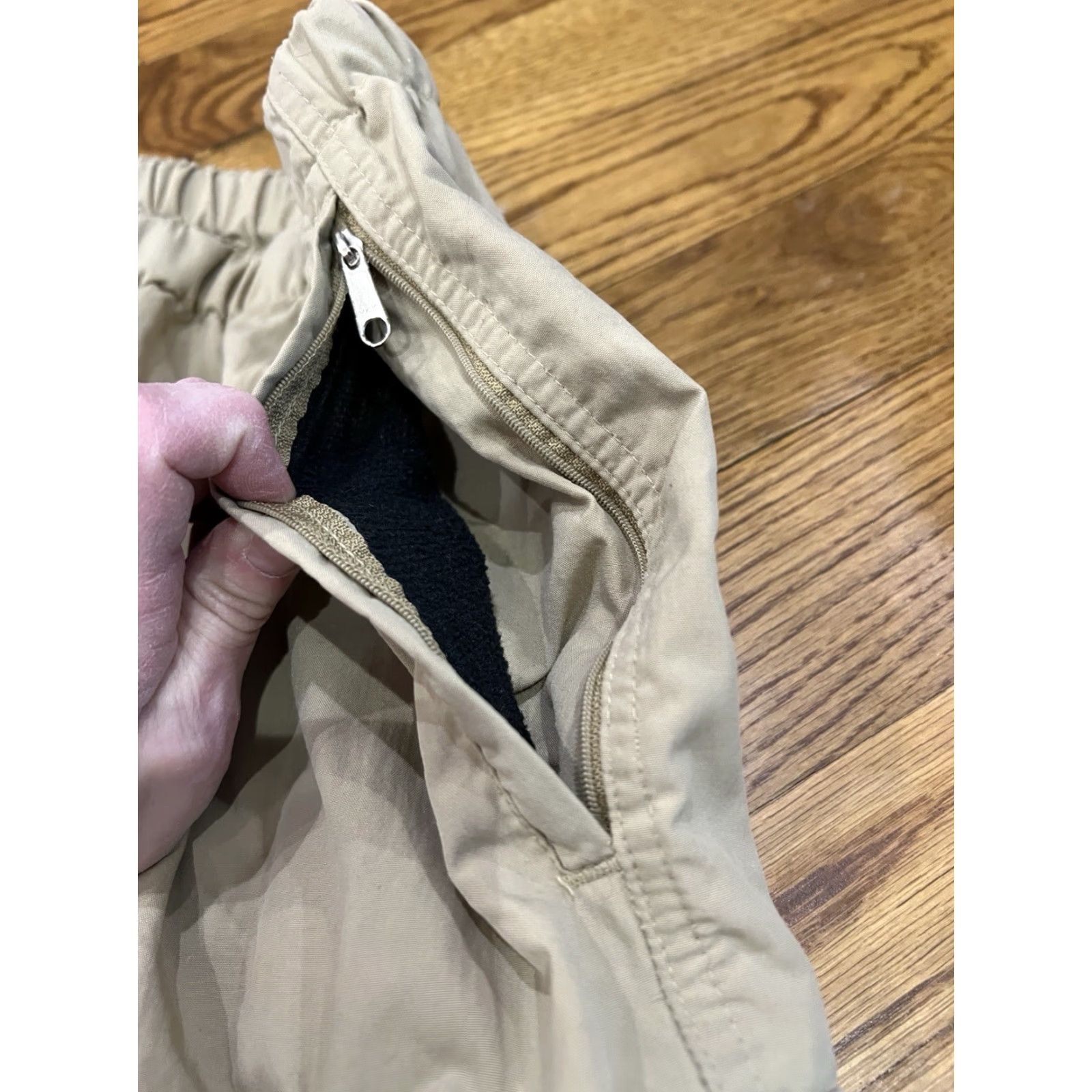 Montbell Montbell Lightweight Outdoor Hiking Pants Articulated Knee Mens Size XL Beige Size US 36 / EU 52 - 7 Thumbnail