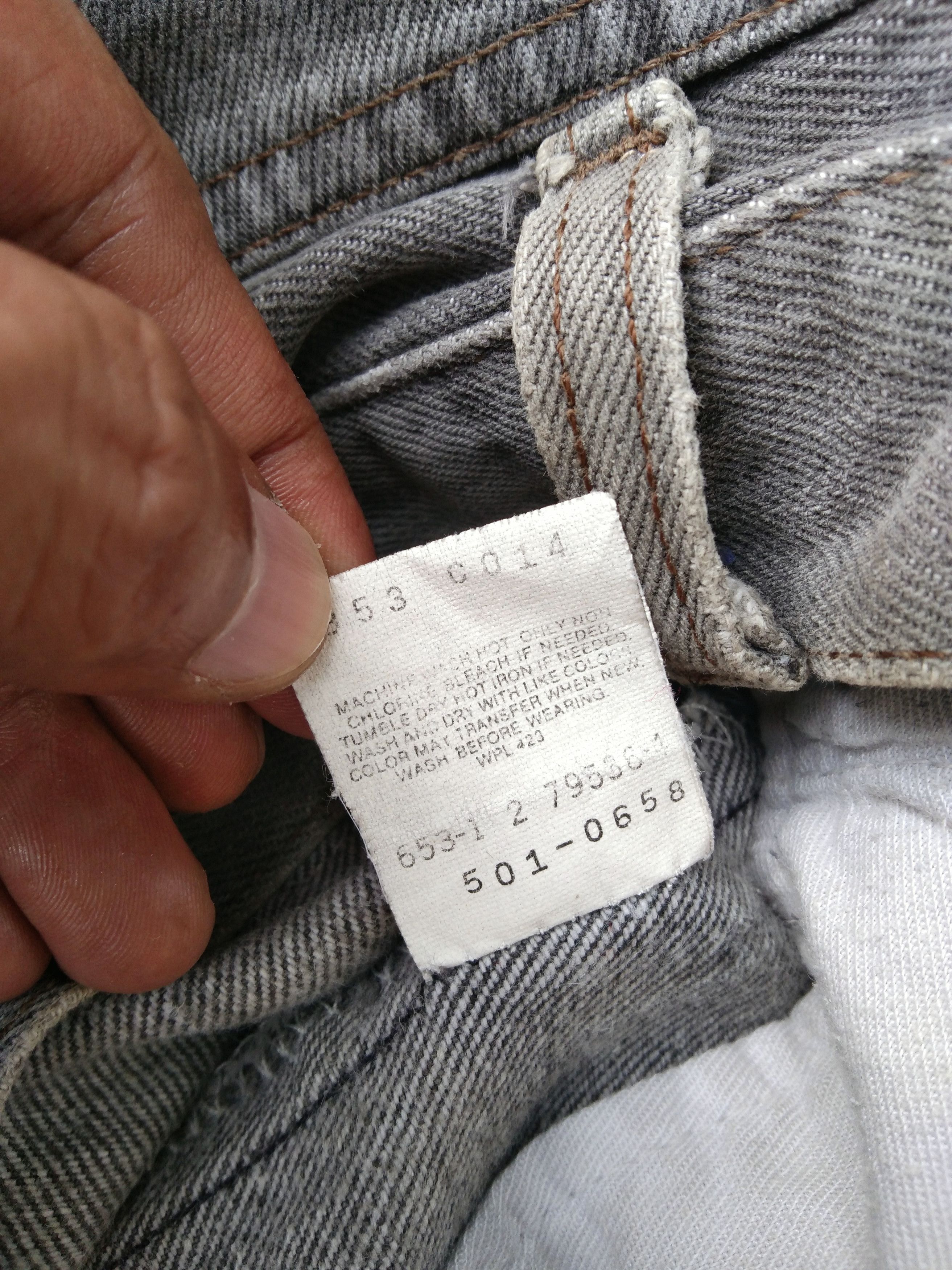 Levi's 80s Vintage Levi's 501 Made In USA Distressed Jeans 34x30 Size US 34 / EU 50 - 12 Thumbnail
