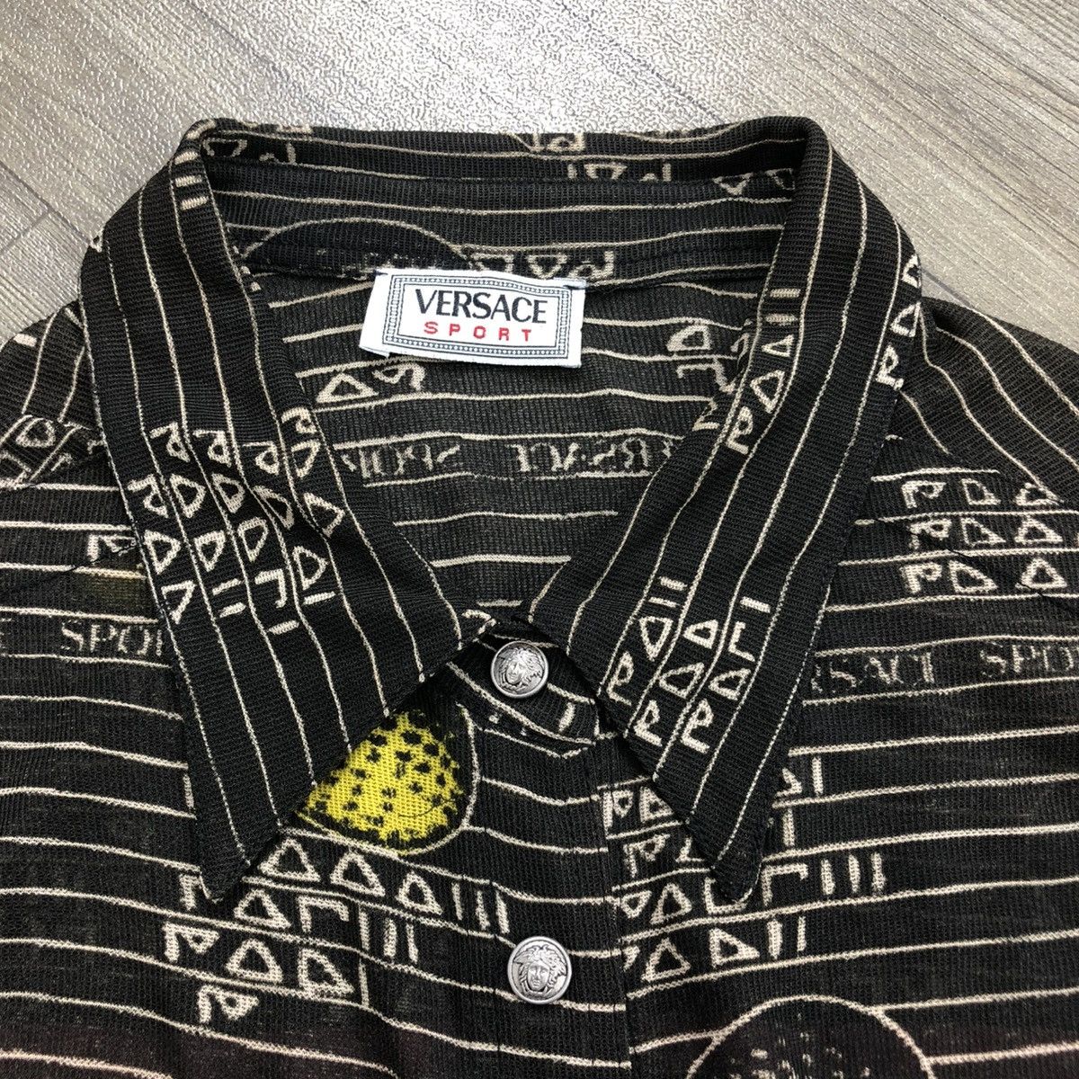 Versace 🇮🇹1990s Vintage Versace Silk Shirt Luxury Italian Designer Size US M / EU 48-50 / 2 - 5 Thumbnail