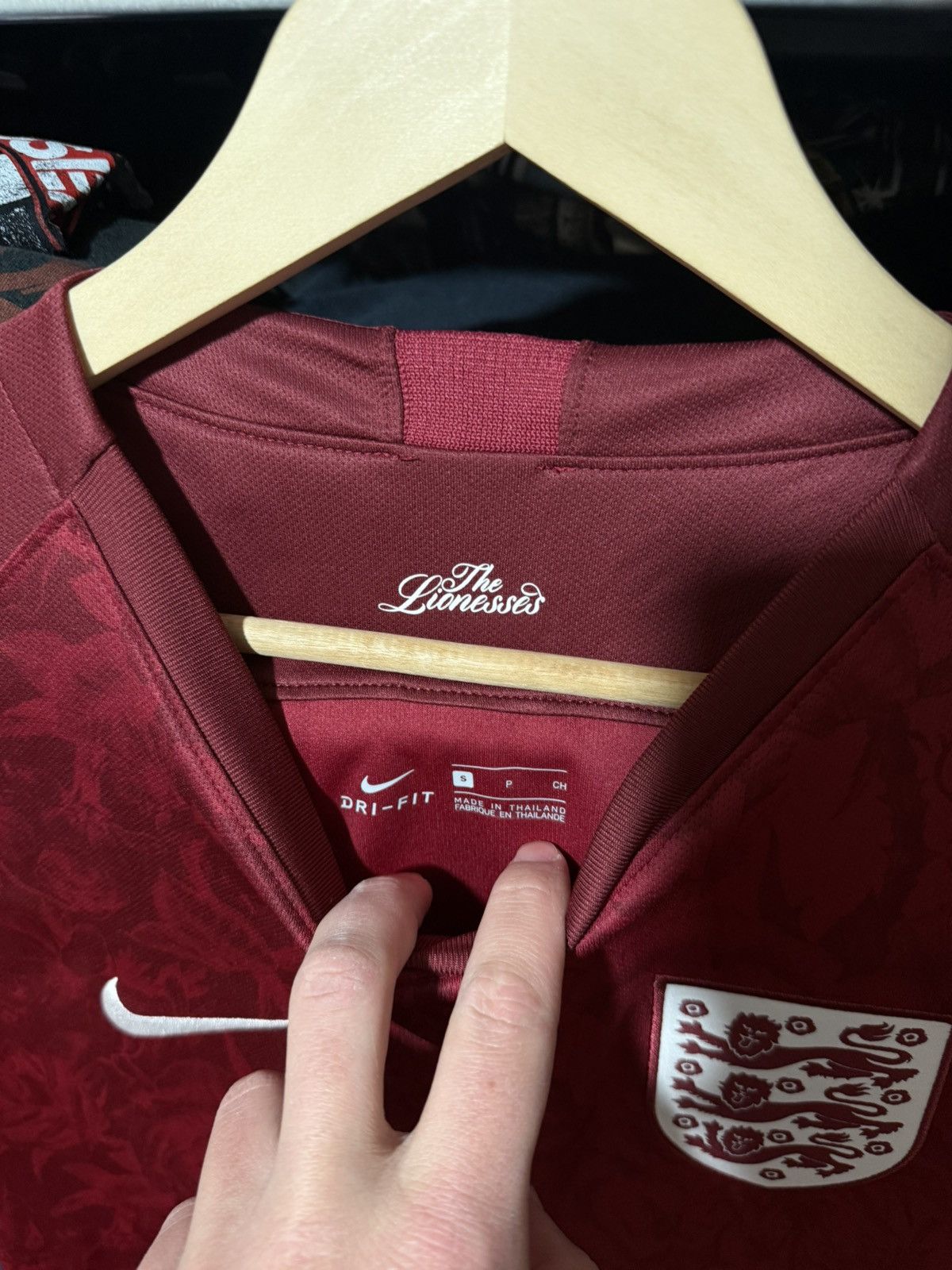Nike Vintage Nike England 2019 Away Soccer Football Jersey Size US S / EU 44-46 / 1 - 4 Thumbnail