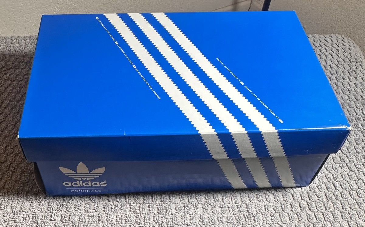 Adidas Adidas Superstar Vintage - White/Metallic Gold Size US 9.5 / EU 42-43 - 4 Thumbnail