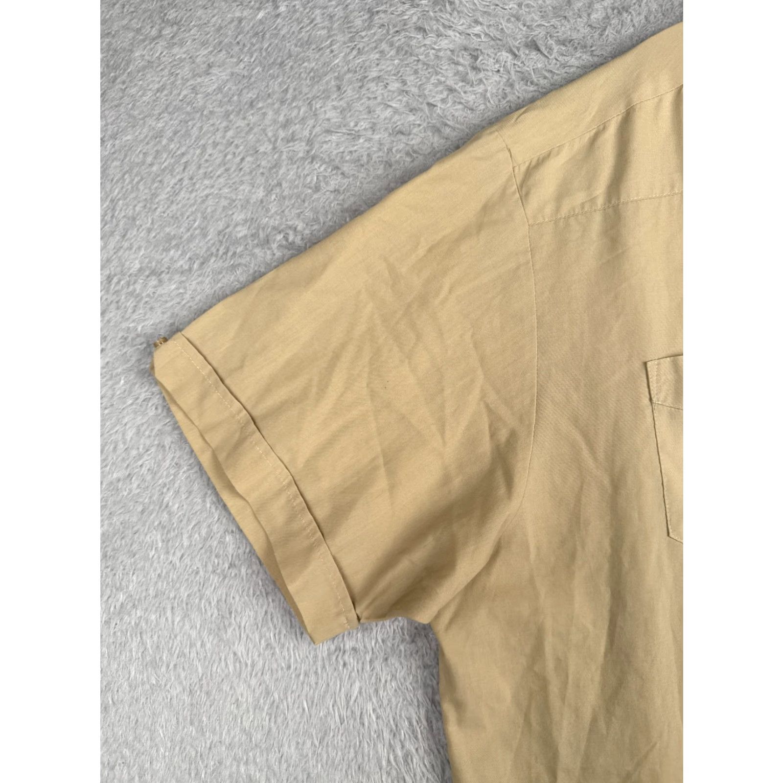 Vintage Premier Shirt Men XL Beige 4 Pocket Guayabera Polyester Blend Casual Beach Hawaiian Vacation Aloha Shirt Mens Regular Short Sleeve Button-Up Pocketed Size US XL / EU 56 / 4 - 3 Thumbnail