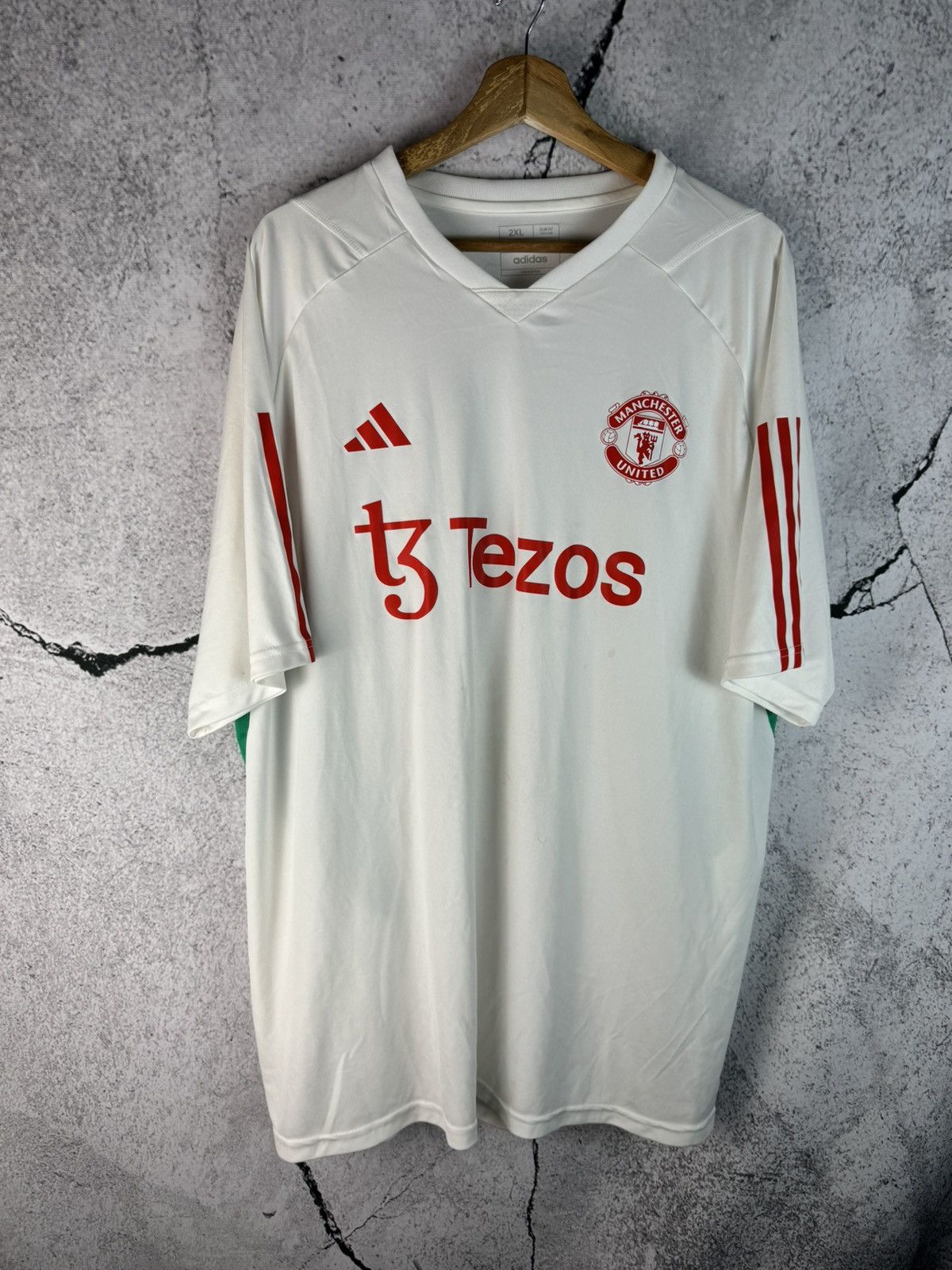 Adidas Manchester United Adidas Chevrolet Soccer Jersey T-shirt Size US XXL / EU 58 / 5 - 1 Thumbnail