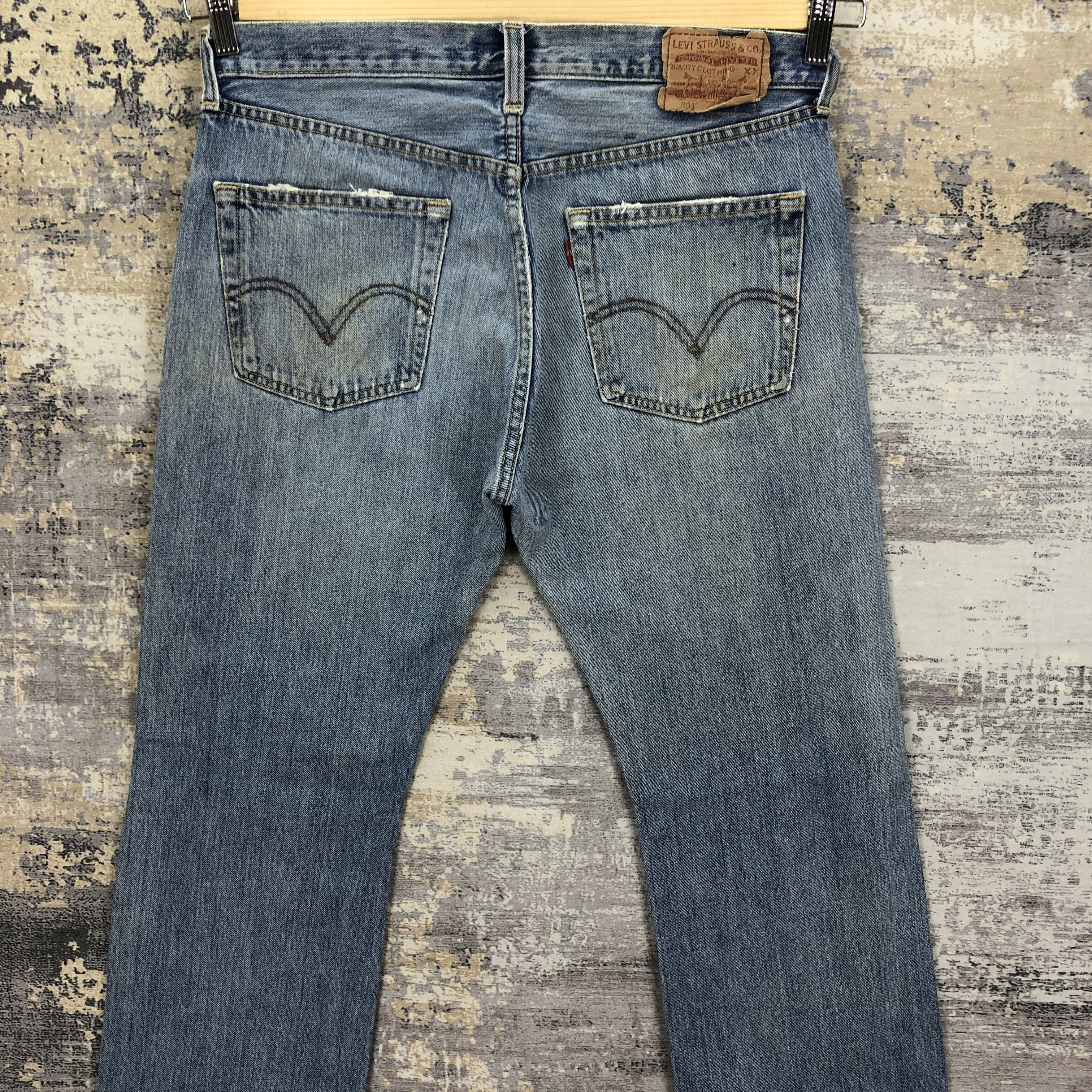 Levi's Vintage Levis 501 Jeans Distressed Faded Levis 501 Denim Size US 32 / EU 48 - 4 Thumbnail