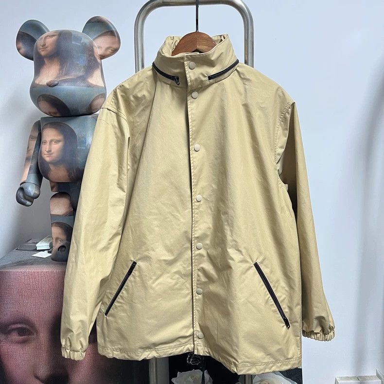 Balenciaga Balenciaga Back Logo Windbreaker - dmc Size US XS / EU 42 / 0 - 1 Thumbnail