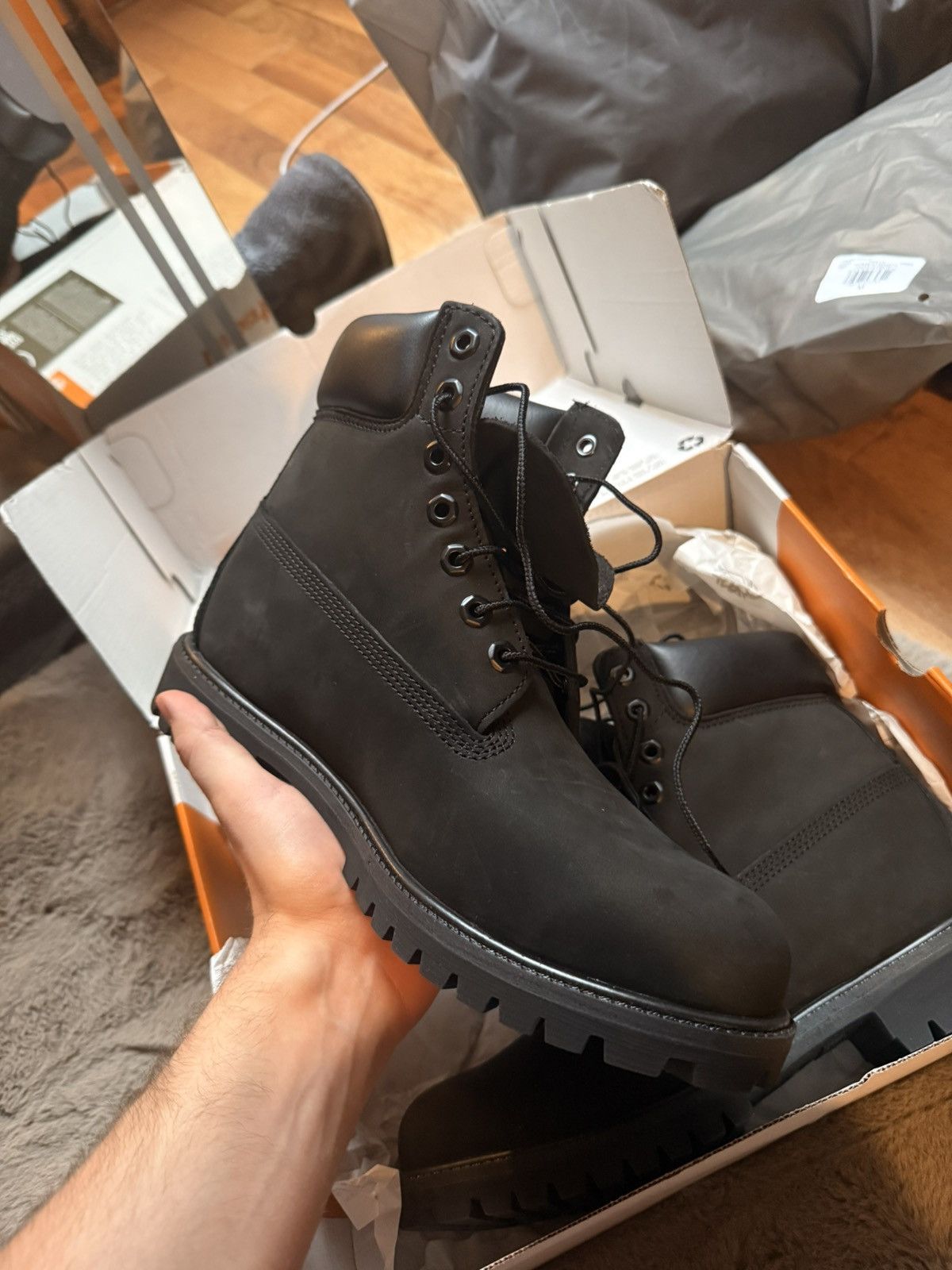 Timberland Timberland 6 inch premium 44 size black winter Size US 11 / EU 44 - 9 Thumbnail
