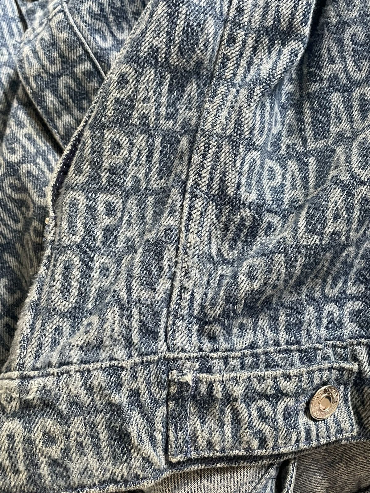 Moschino × Palace Moschino x Palace Denim Jacket Size US M / EU 48-50 / 2 - 10 Thumbnail