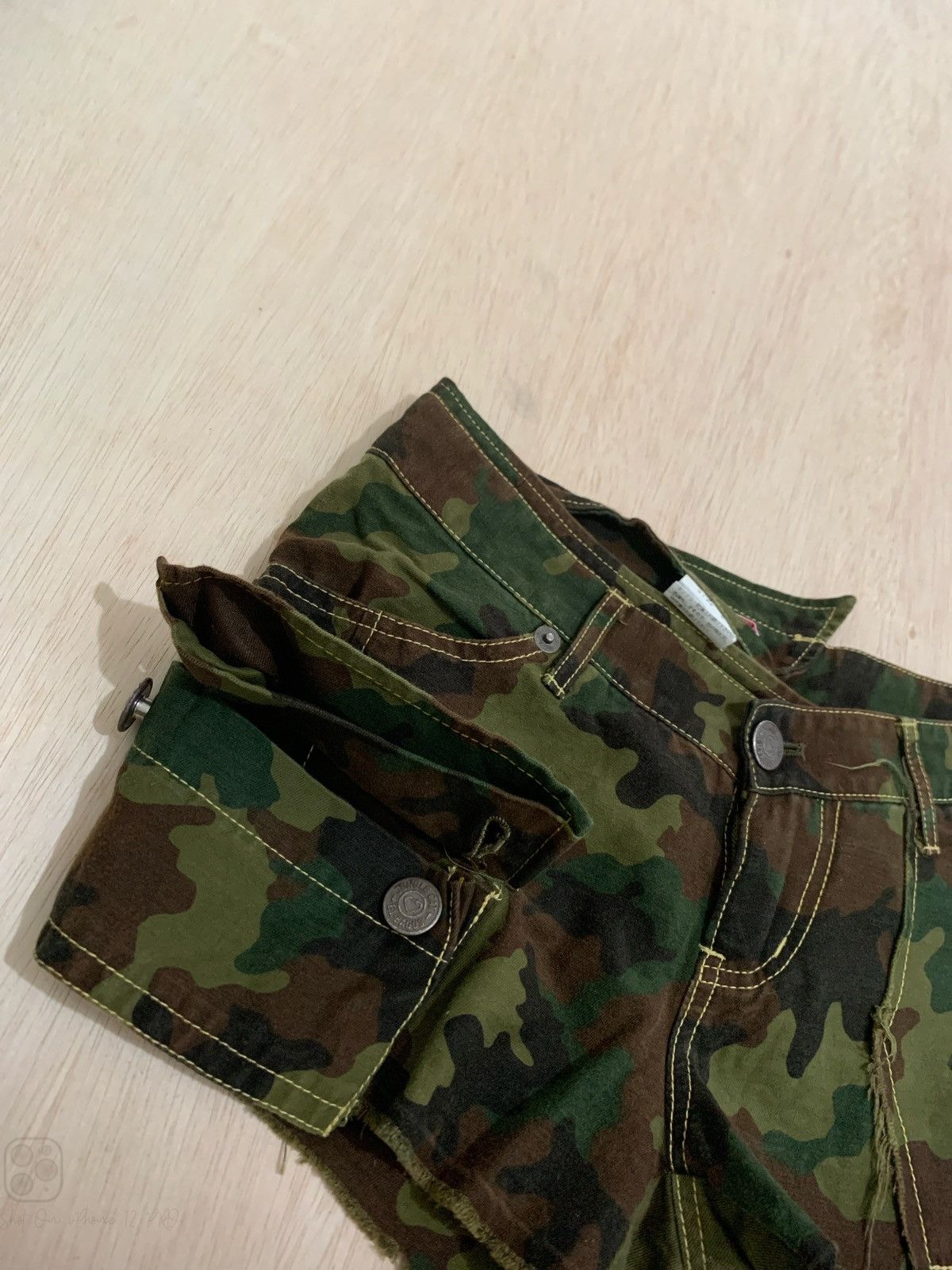 20471120 × Hysteric Glamour × Japanese Brand Y2k Jungle Cat Camo Ifsixwsnine Punk style Women's Size 30" / US 8 / IT 44 - 4 Thumbnail
